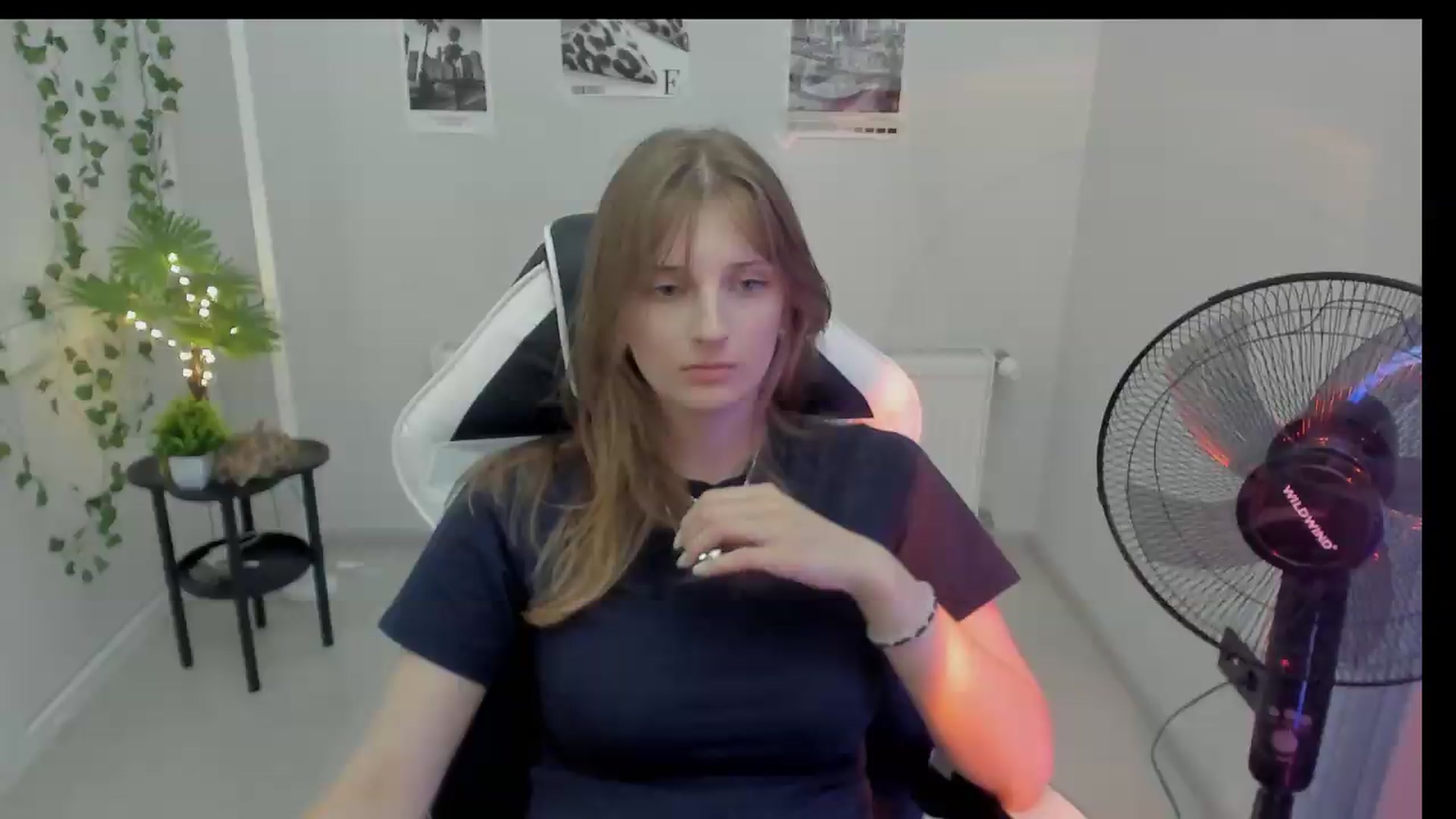 Gallery image thumbnail from Lissa_Stars's myfreecams stream on, 08/17/2026, 17:45 image 11 of 20