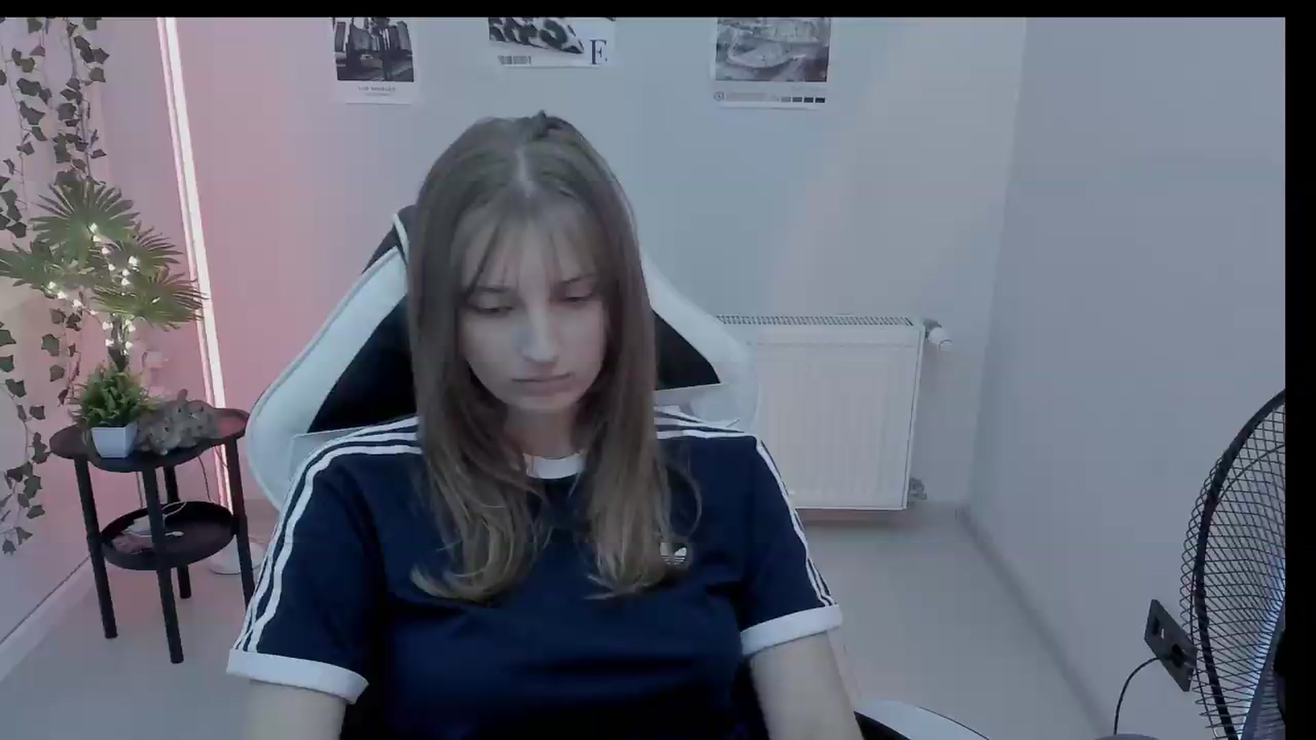 Gallery image thumbnail from Lissa_Stars's myfreecams stream on, 08/20/2026, 14:54 image 10 of 20