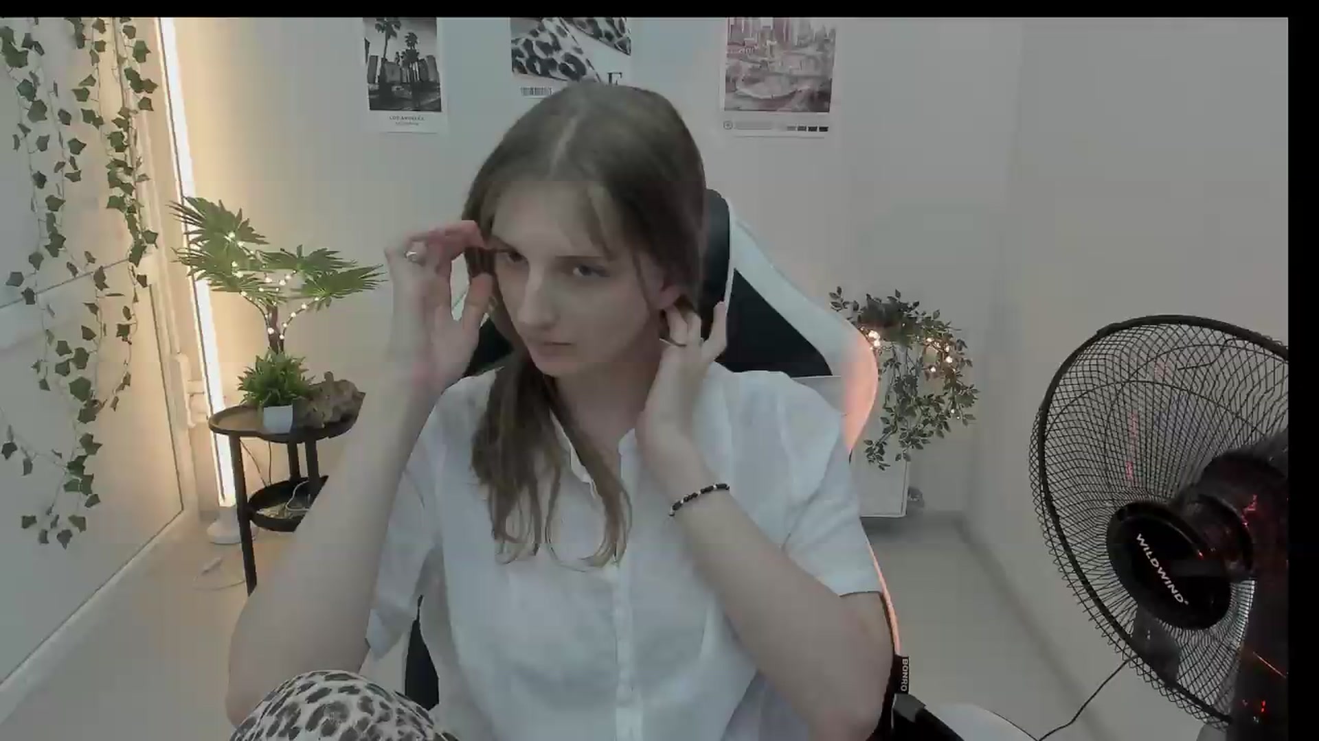Gallery image thumbnail from Lissa_Stars's myfreecams stream on, 09/01/2026, 11:19 image 8 of 20