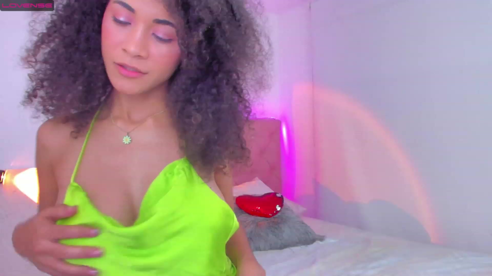 Gallery image thumbnail from Lissa_sexy22's myfreecams stream on, 02/17/2023, 07:32 image 9 of 20