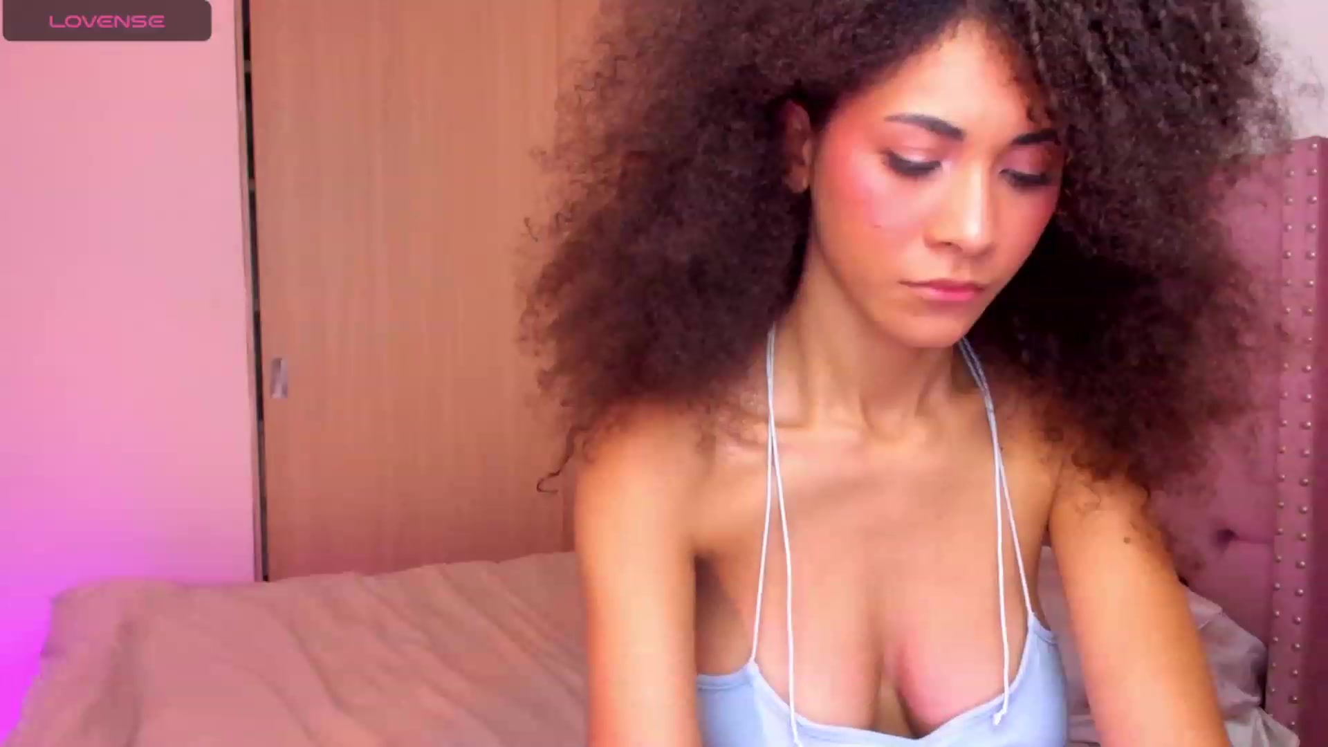 Gallery image thumbnail from Lissa_sexy22's myfreecams stream on, 09/30/2023, 05:13 image 13 of 20