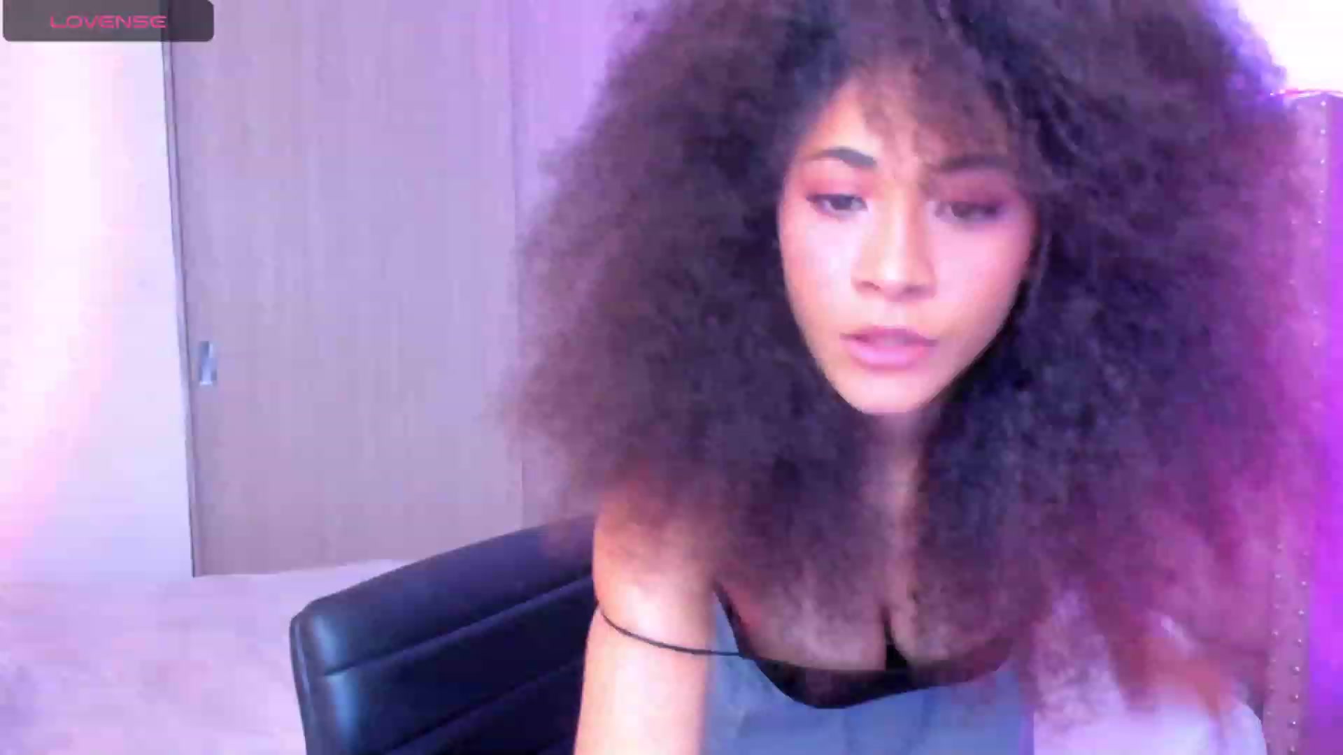 Gallery image thumbnail from Lissa_sexy22's myfreecams stream on, 11/08/2023, 04:06 image 9 of 20