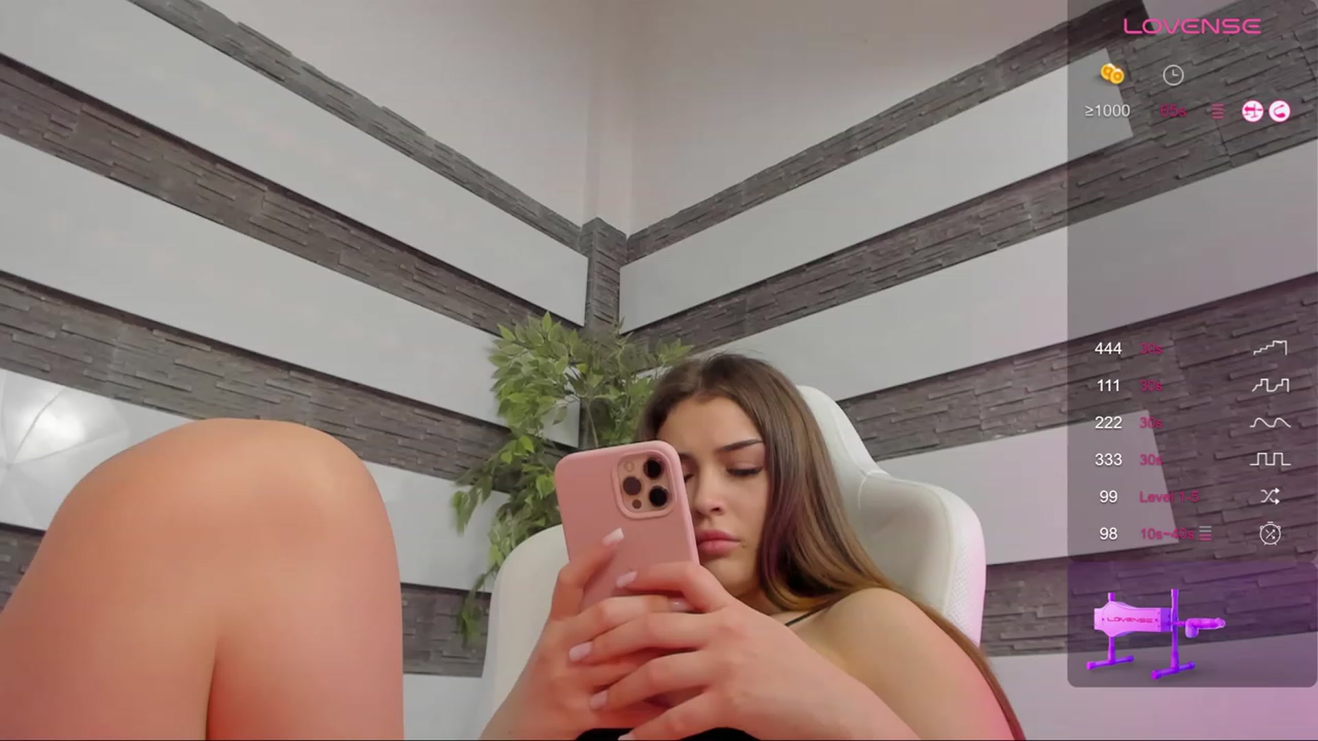 Gallery image thumbnail from Lissababe1's myfreecams stream on, 03/12/2024, 22:09 image 8 of 20