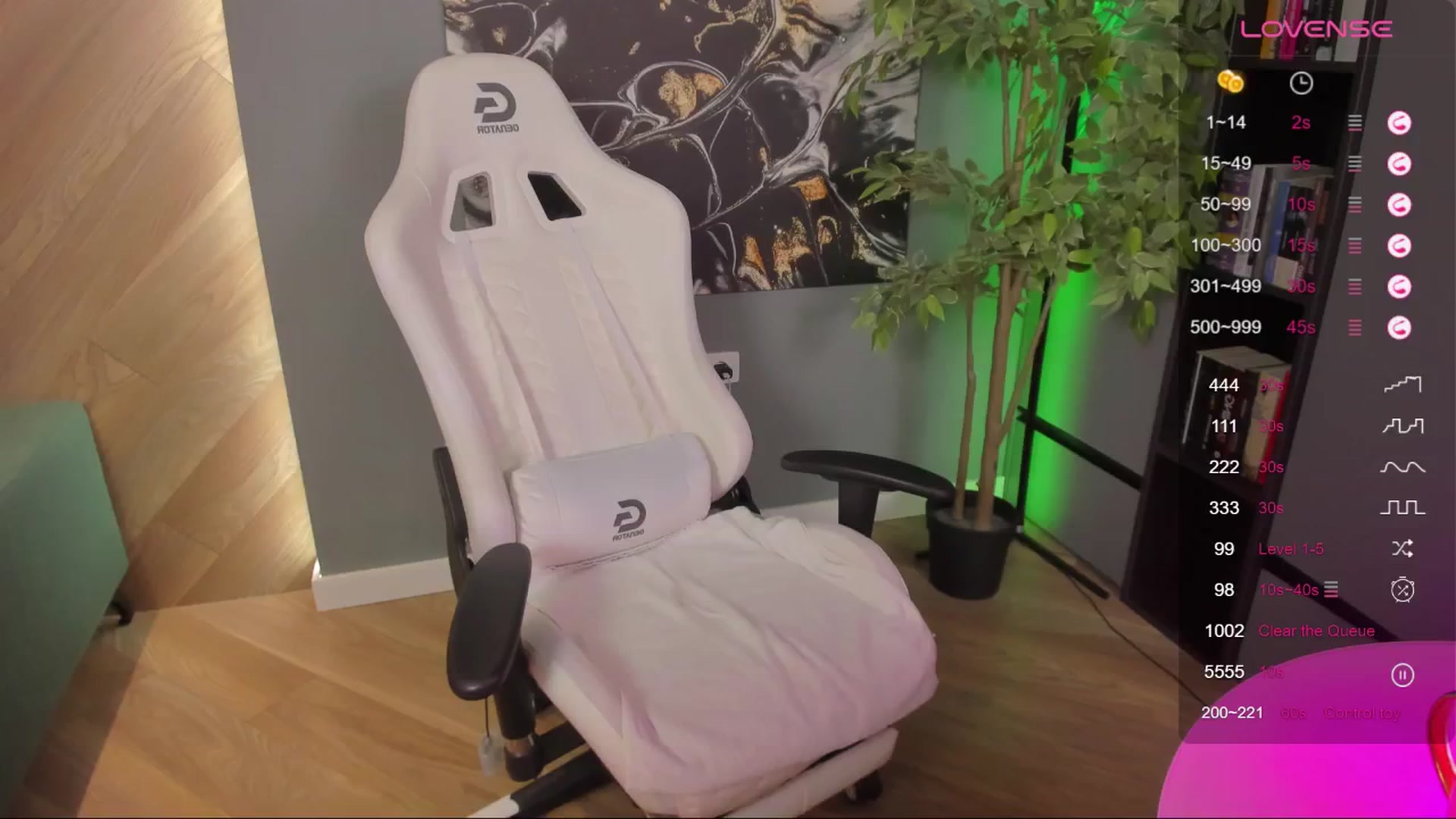 Gallery image thumbnail from Lissababe1's myfreecams stream on, 05/04/2024, 18:12 image 9 of 20