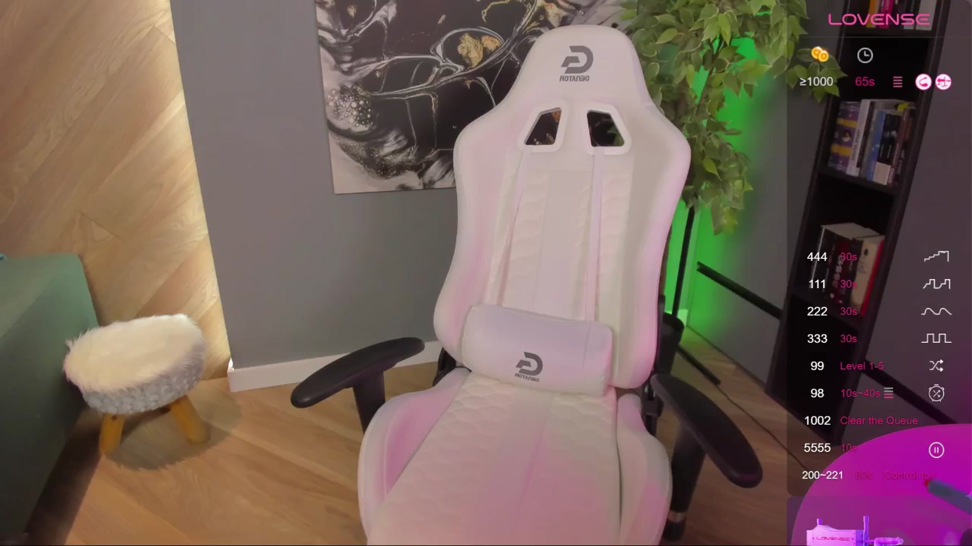 Gallery image thumbnail from Lissababe1's myfreecams stream on, 05/10/2024, 22:43 image 5 of 20