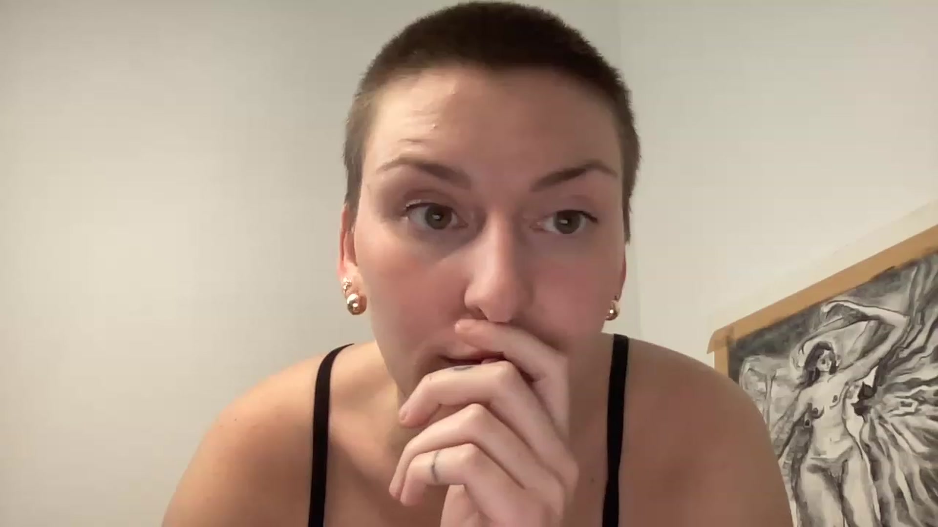 Gallery image thumbnail from Lissais's myfreecams stream on, 04/17/2023, 13:12 image 19 of 20