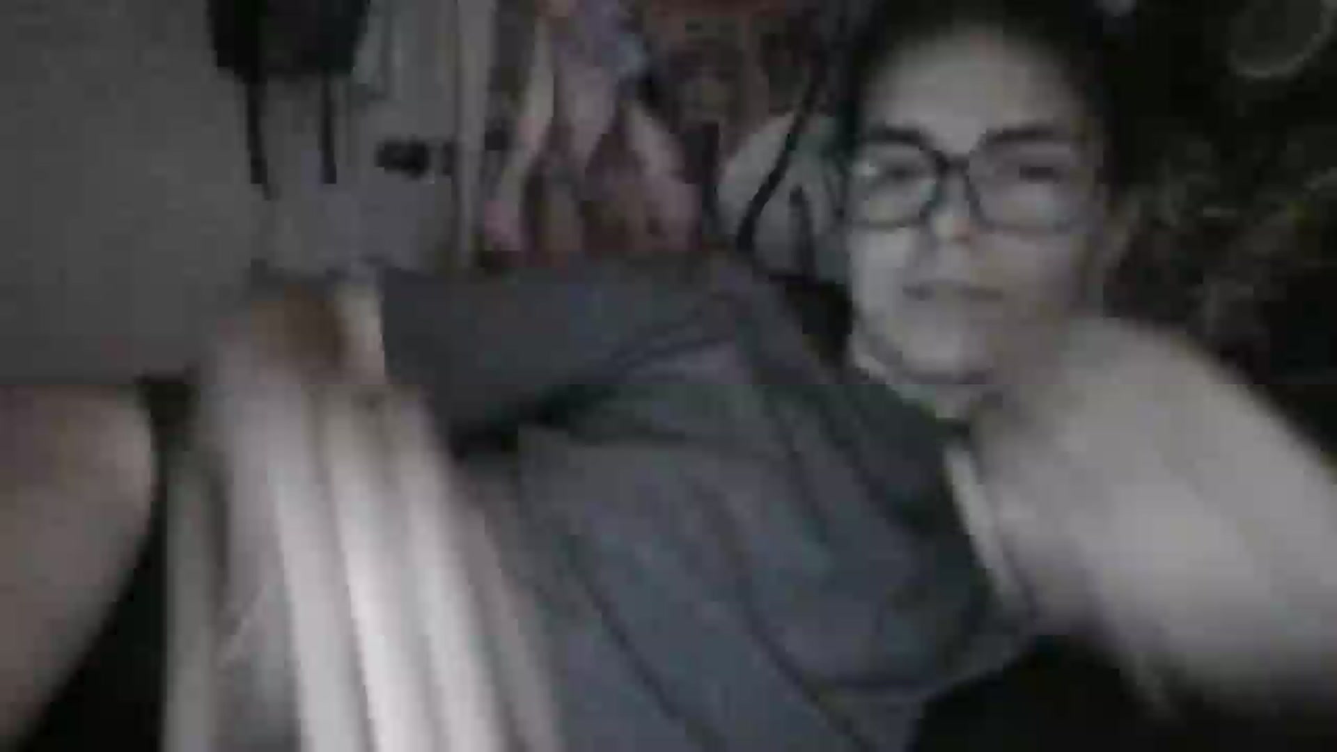 Gallery image thumbnail from LissyJ's myfreecams stream on, 12/15/2024, 17:04 image 18 of 20