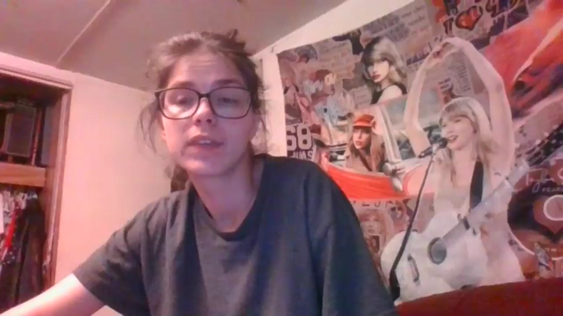 Gallery image thumbnail from LissyJ's myfreecams stream on, 12/15/2024, 17:04 image 1 of 20