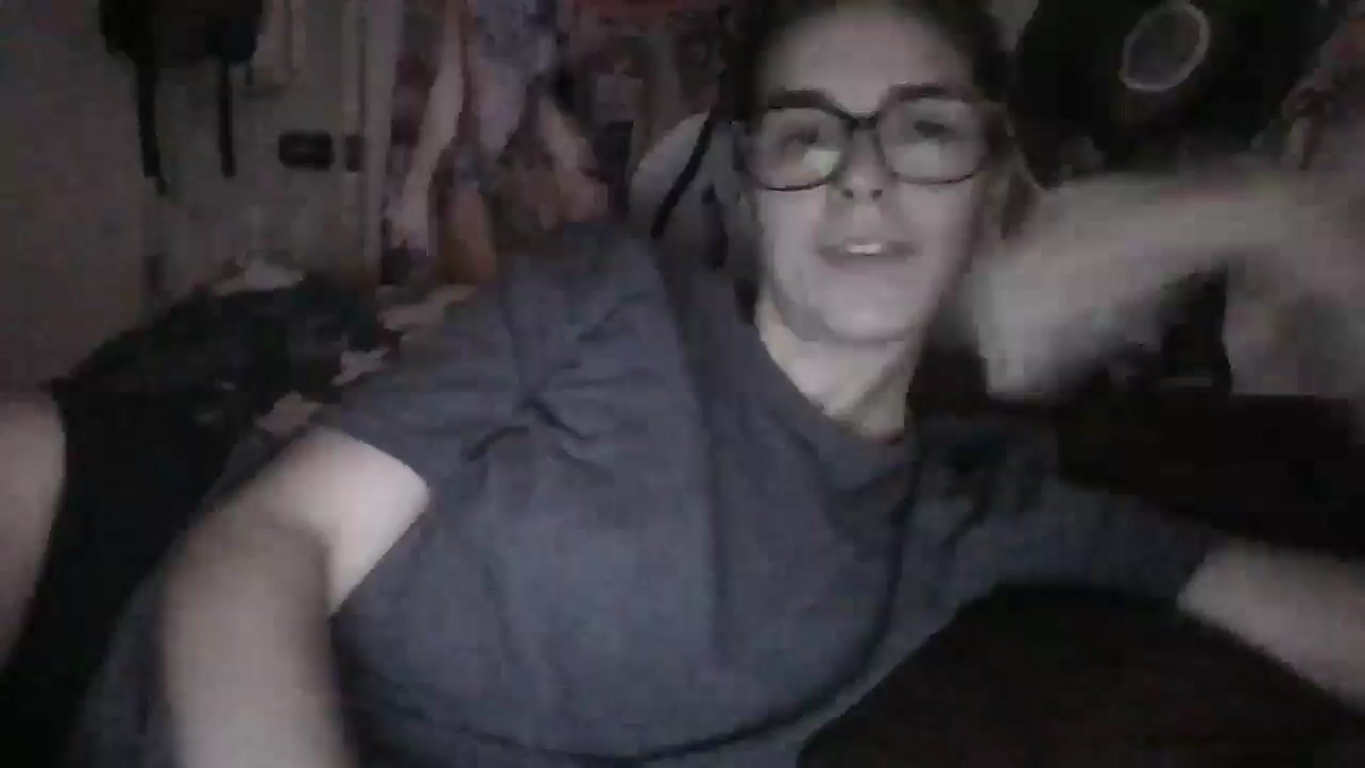 Gallery image thumbnail from LissyJ's myfreecams stream on, 12/15/2024, 17:04 image 15 of 20