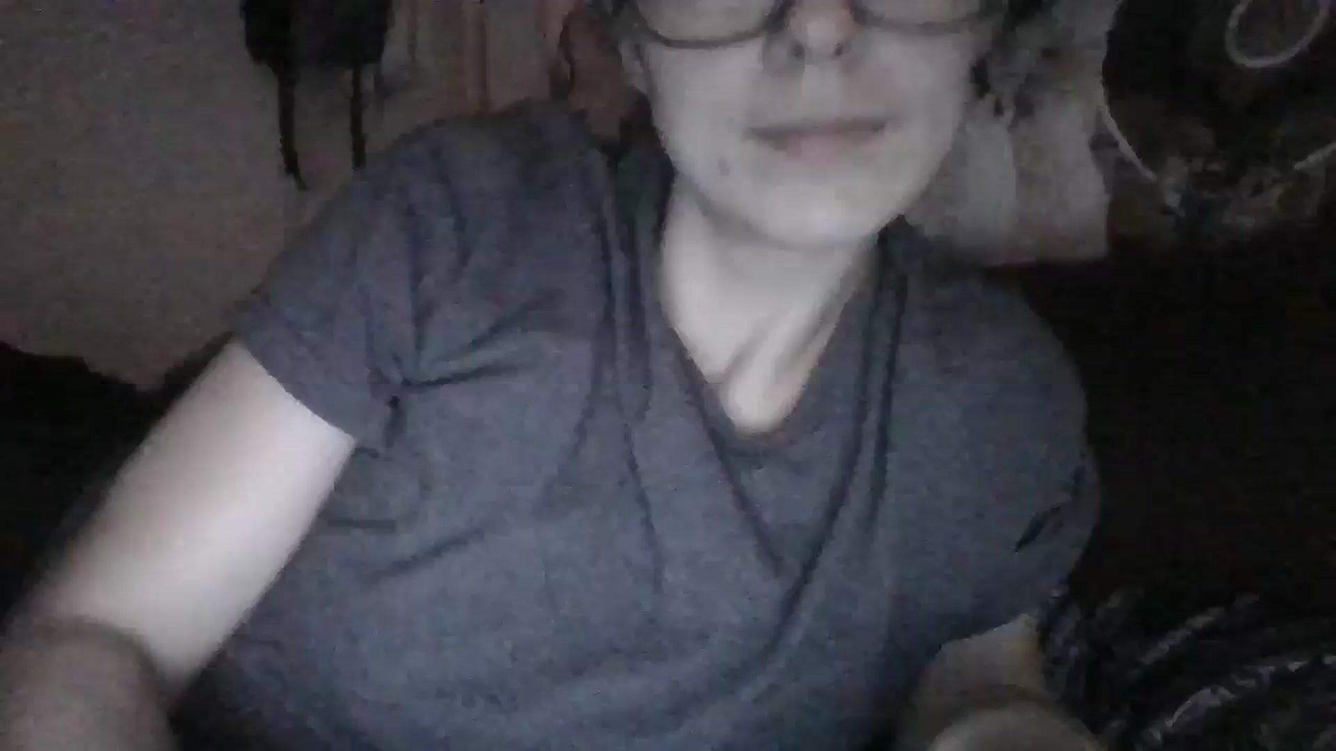 Gallery image thumbnail from LissyJ's myfreecams stream on, 12/15/2024, 17:28 image 14 of 20