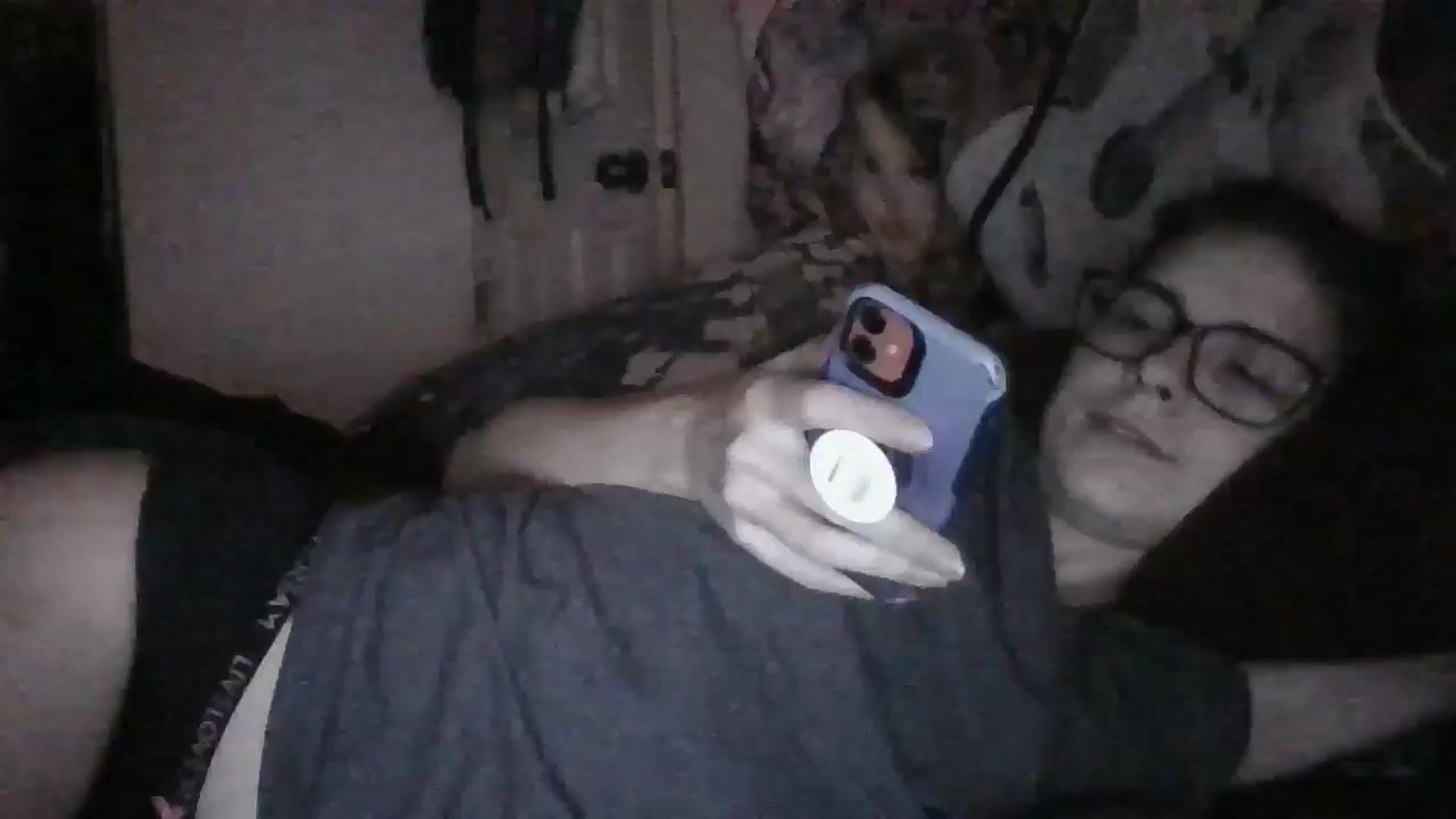 Gallery image thumbnail from LissyJ's myfreecams stream on, 12/15/2024, 17:28 image 10 of 20