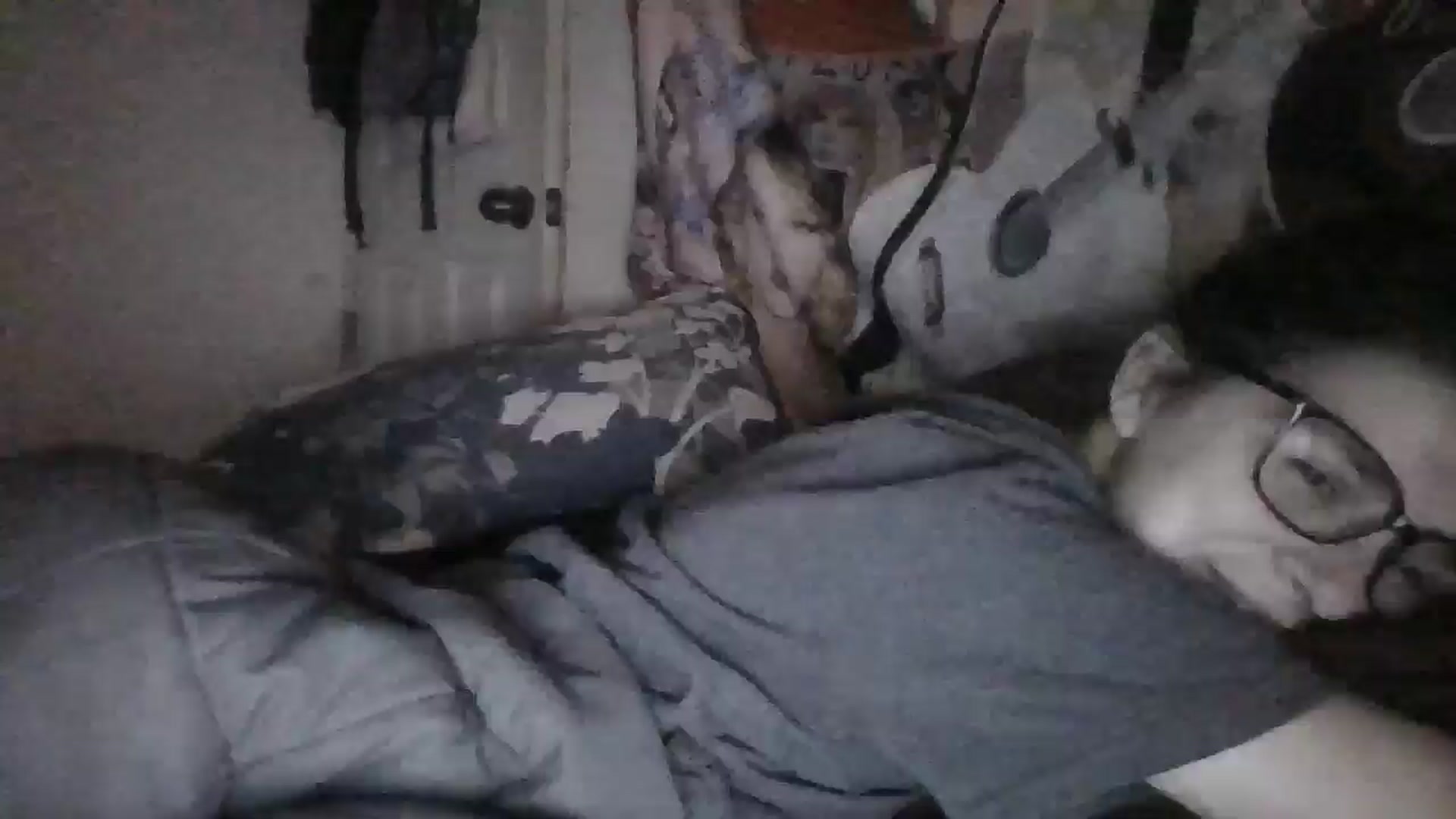 Gallery image thumbnail from LissyJ's myfreecams stream on, 12/15/2024, 18:11 image 9 of 20