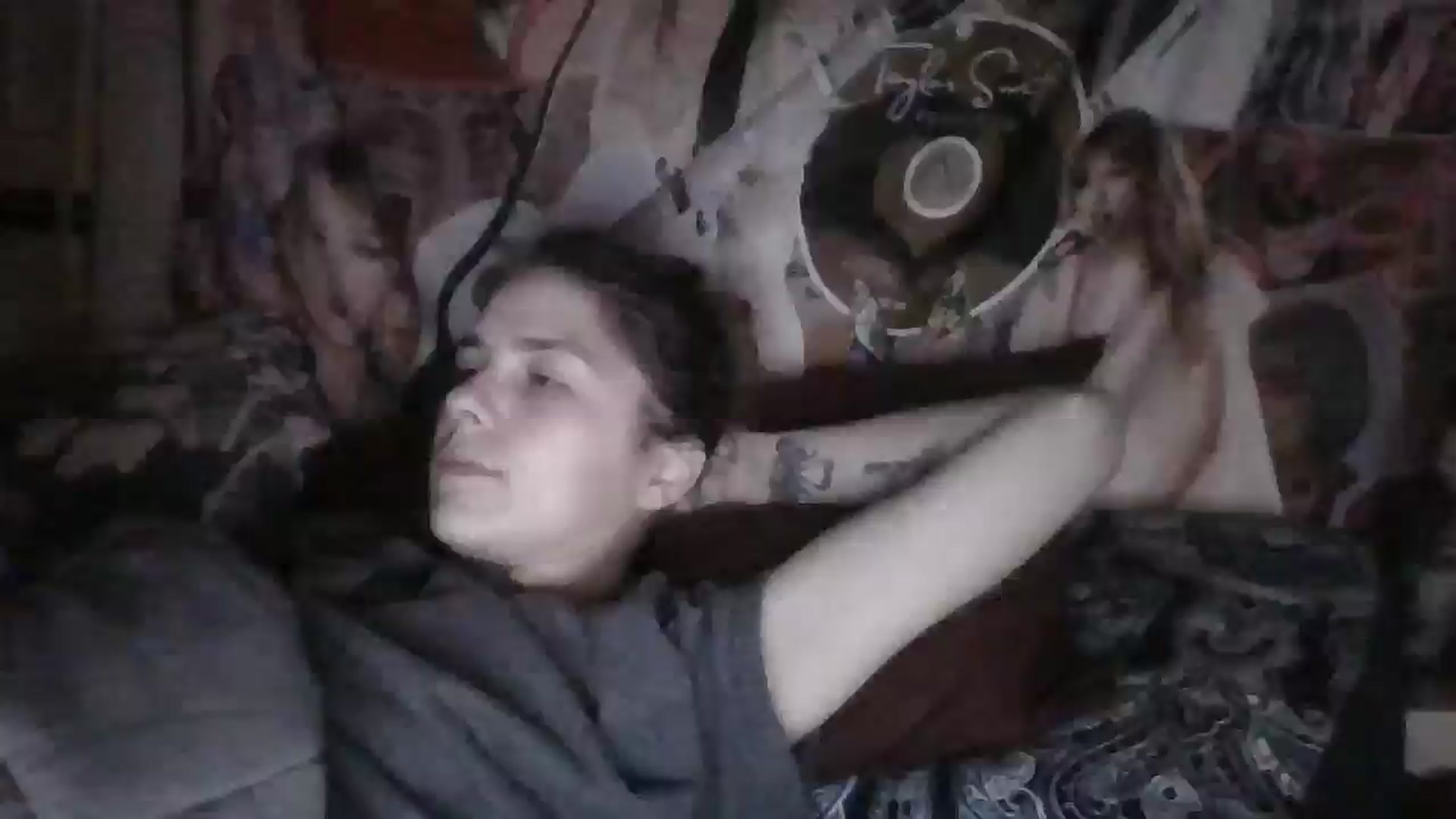 Gallery image thumbnail from LissyJ's myfreecams stream on, 12/15/2024, 18:11 image 7 of 20