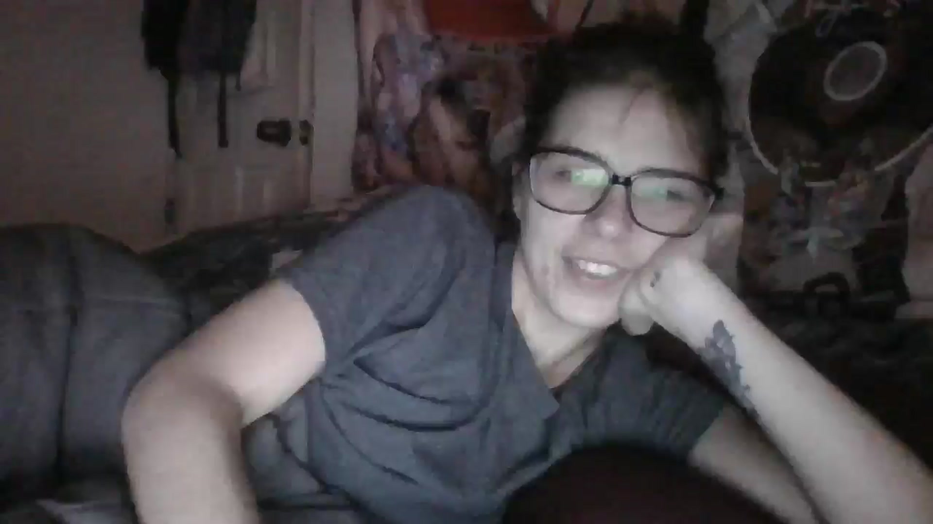 Gallery image thumbnail from LissyJ's myfreecams stream on, 12/15/2024, 18:11 image 10 of 20