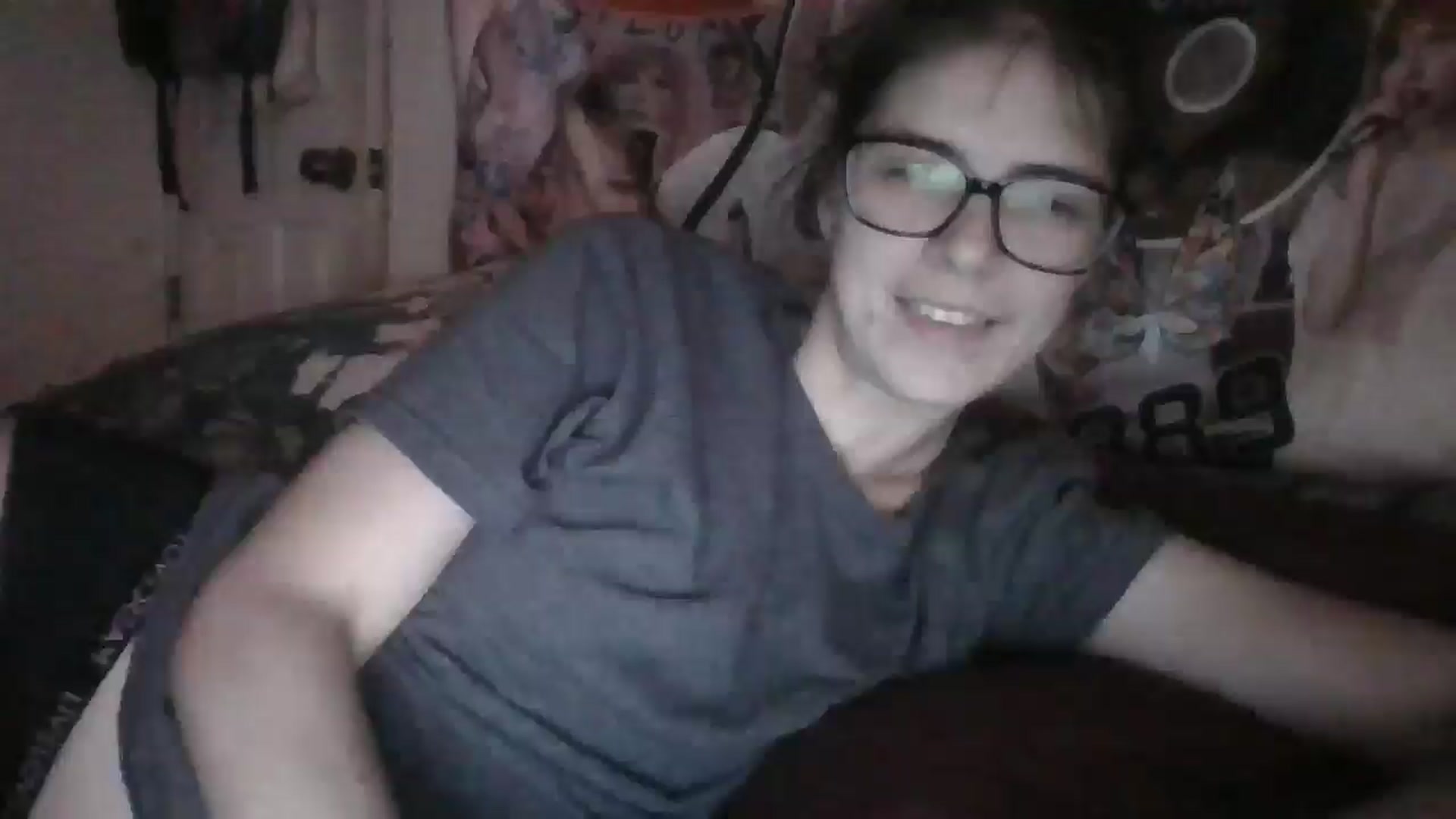Gallery image thumbnail from LissyJ's myfreecams stream on, 12/15/2024, 18:34 image 16 of 20