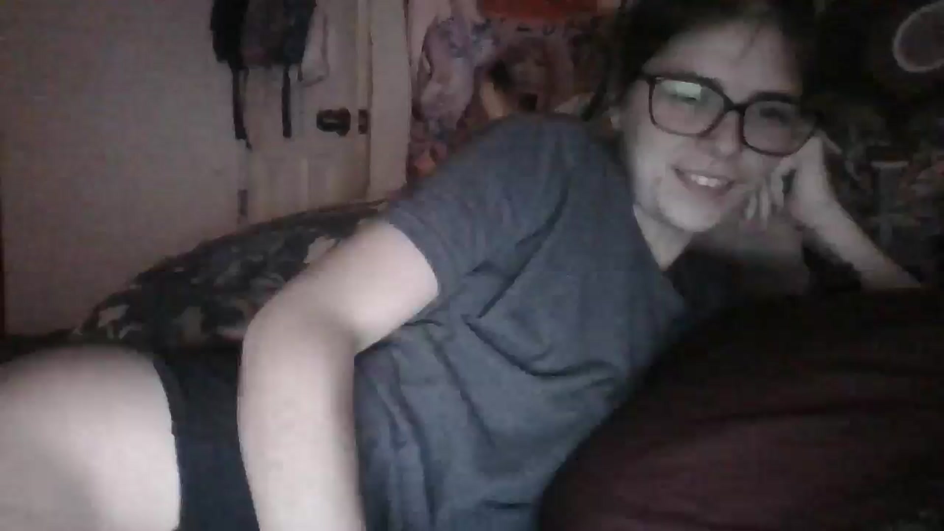 Gallery image thumbnail from LissyJ's myfreecams stream on, 12/15/2024, 18:34 image 9 of 20