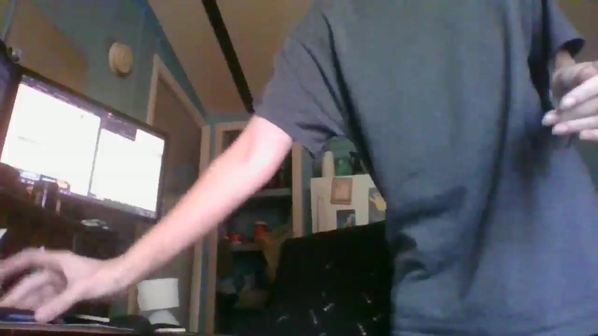 Gallery image thumbnail from LissyJ's myfreecams stream on, 12/16/2024, 17:21 image 3 of 20