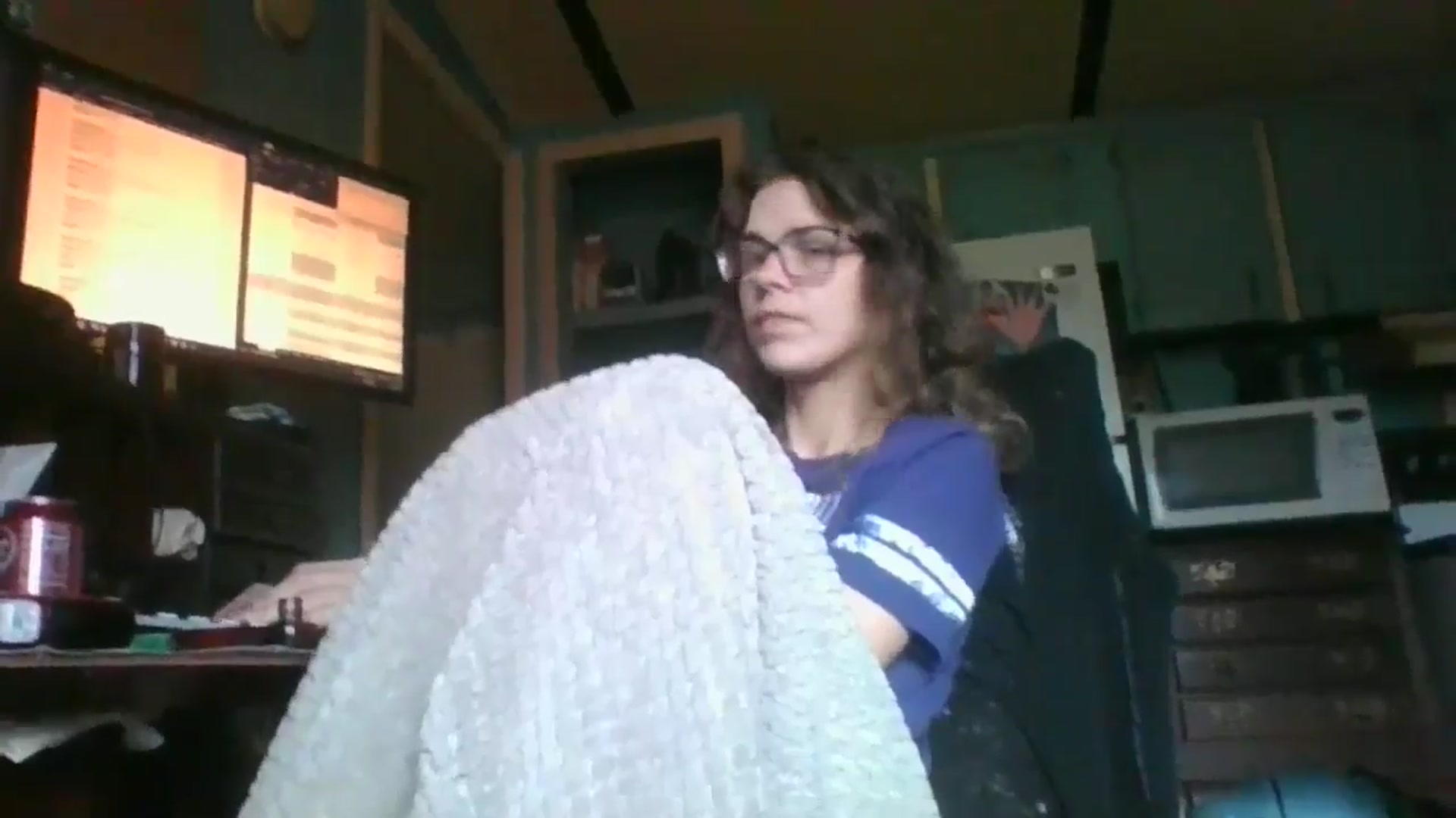 Gallery image thumbnail from LissyJ's myfreecams stream on, 12/16/2024, 19:46 image 6 of 20