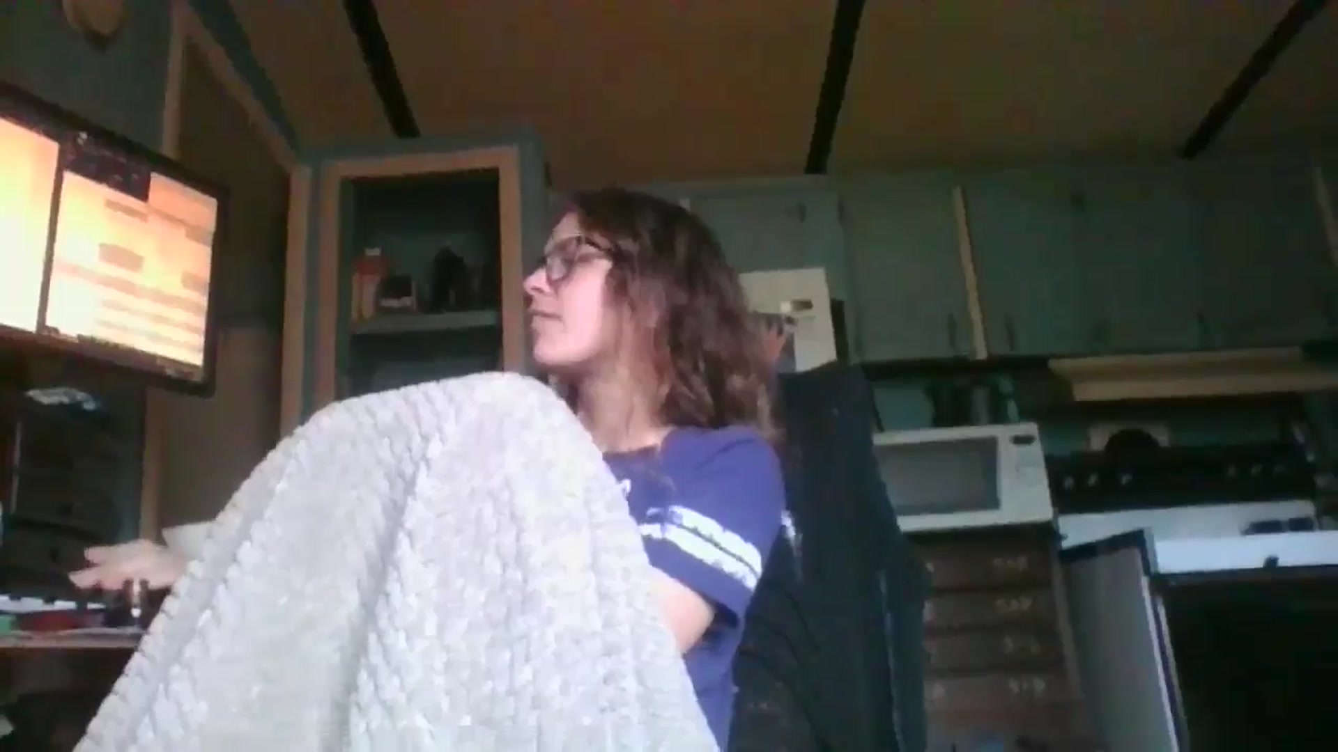 Gallery image thumbnail from LissyJ's myfreecams stream on, 12/16/2024, 19:46 image 7 of 20