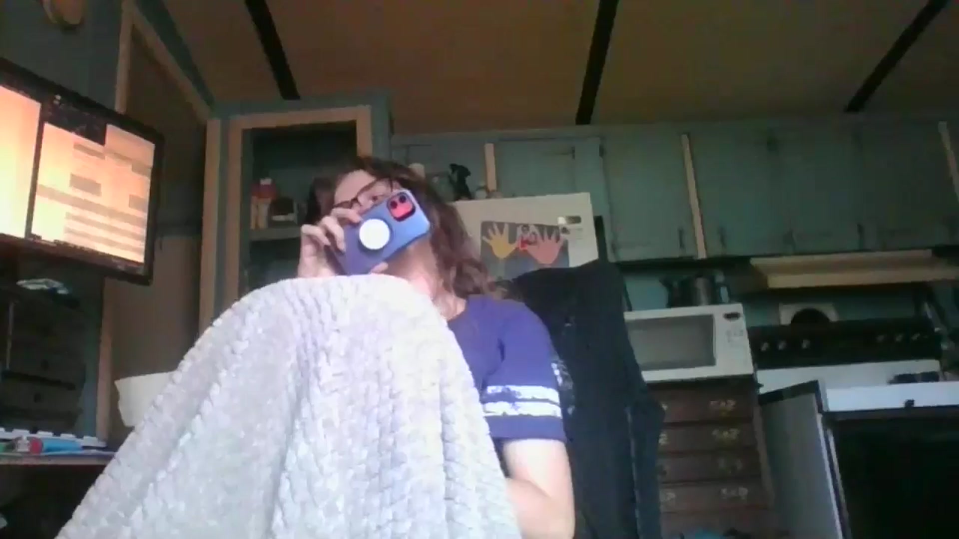 Gallery image thumbnail from LissyJ's myfreecams stream on, 12/16/2024, 19:46 image 10 of 20