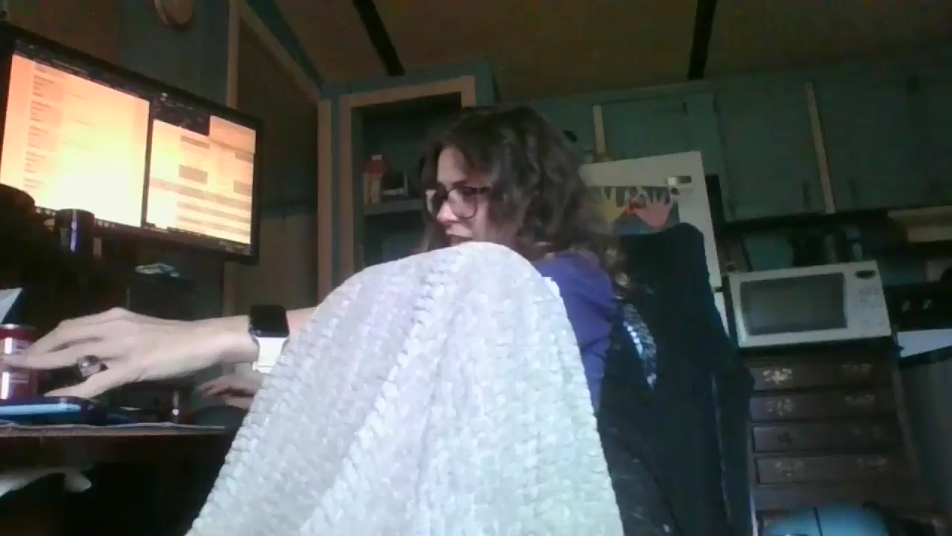 Gallery image thumbnail from LissyJ's myfreecams stream on, 12/16/2024, 19:46 image 1 of 20