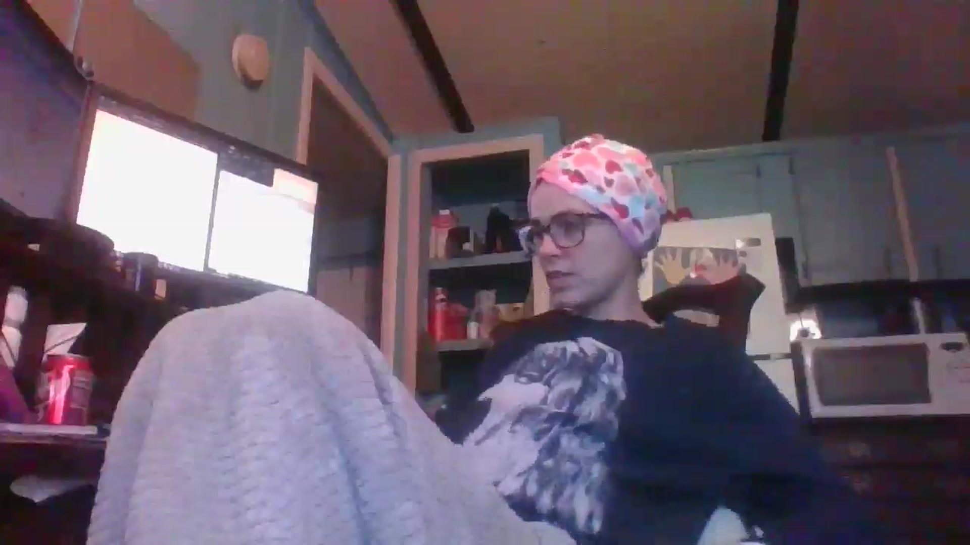 Gallery image thumbnail from LissyJ's myfreecams stream on, 12/19/2024, 15:23 image 20 of 20