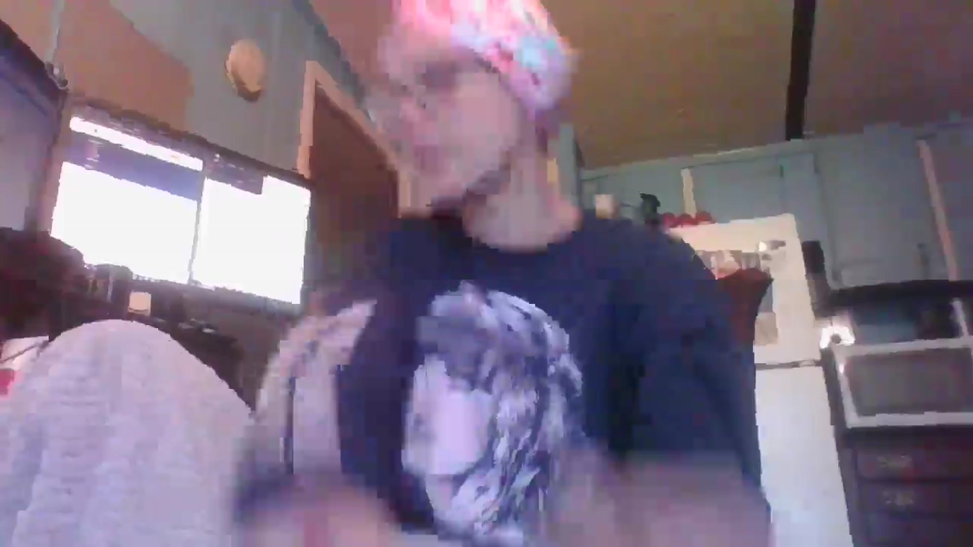 Gallery image thumbnail from LissyJ's myfreecams stream on, 12/19/2024, 15:23 image 13 of 20