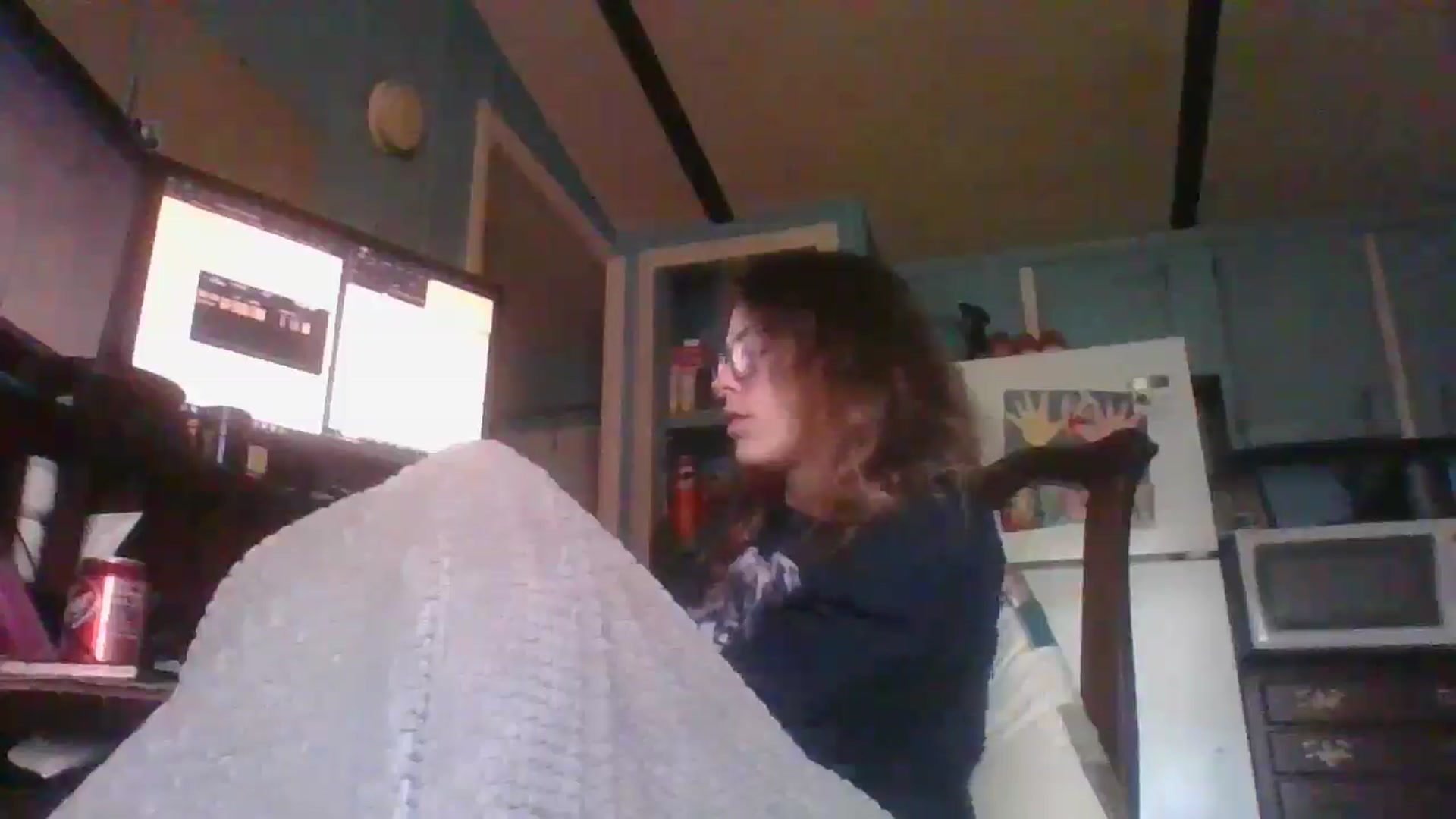 Gallery image thumbnail from LissyJ's myfreecams stream on, 12/19/2024, 18:53 image 19 of 20