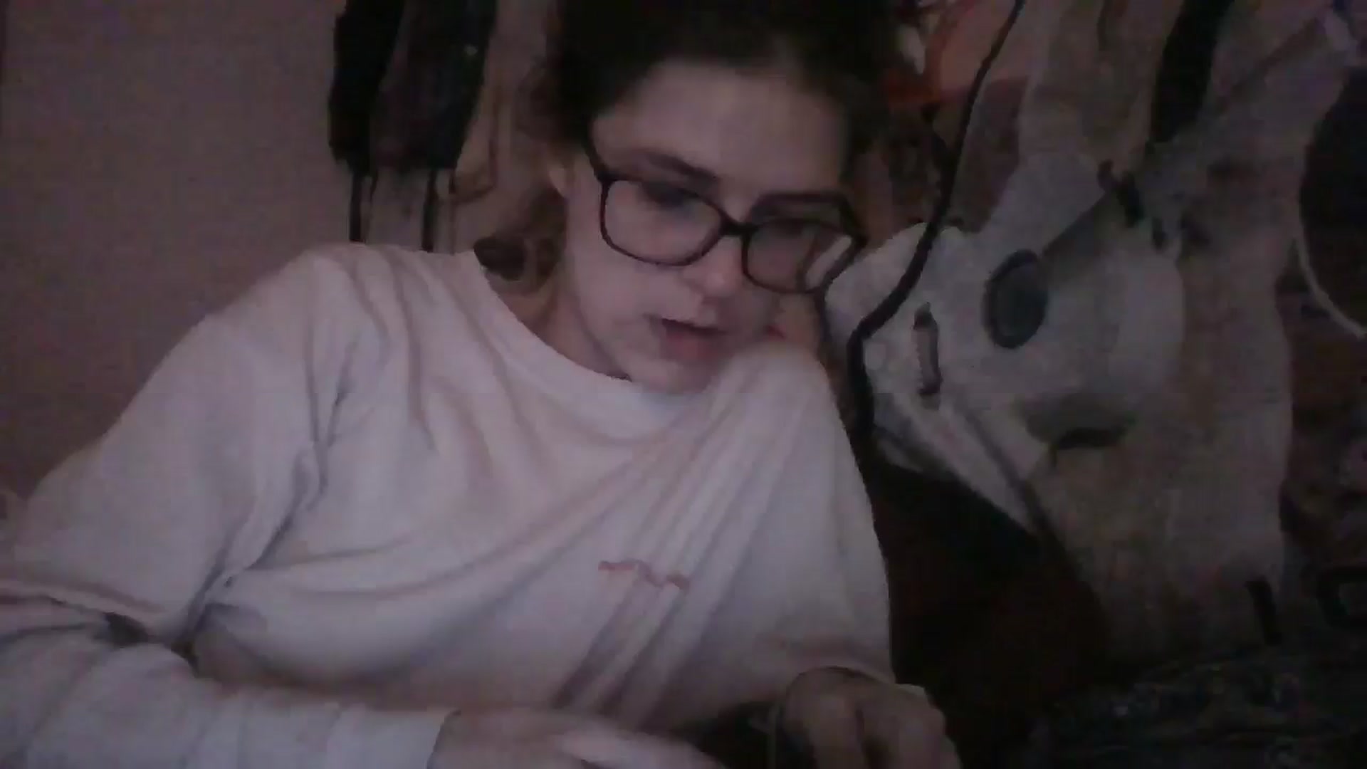 Gallery image thumbnail from LissyJ's myfreecams stream on, 12/23/2024, 17:07 image 16 of 20