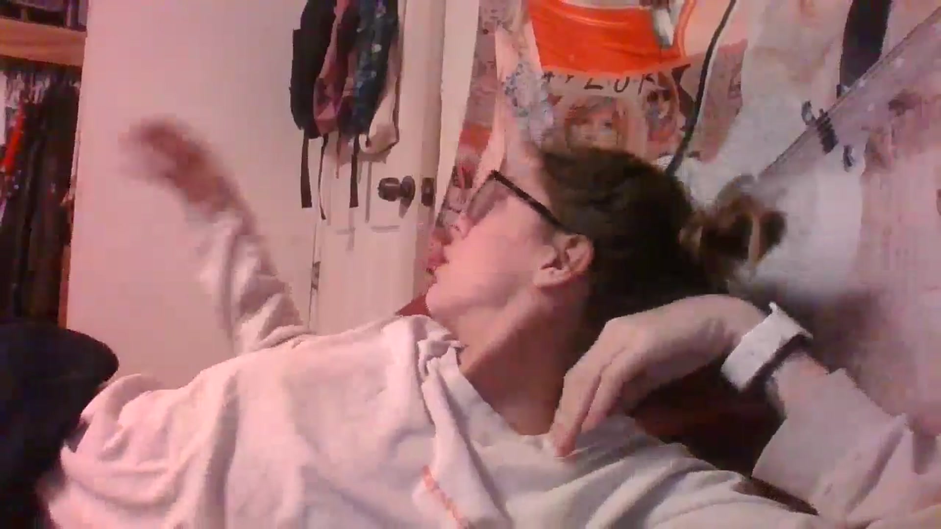 Gallery image thumbnail from LissyJ's myfreecams stream on, 12/23/2024, 17:07 image 11 of 20