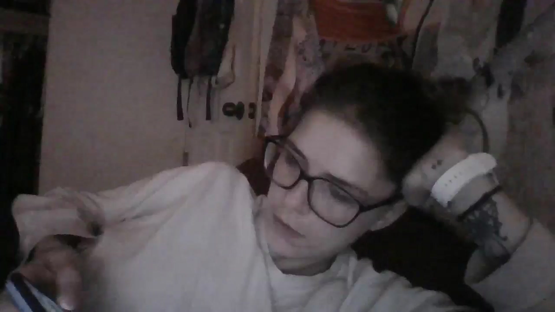 Gallery image thumbnail from LissyJ's myfreecams stream on, 12/23/2024, 17:07 image 13 of 20