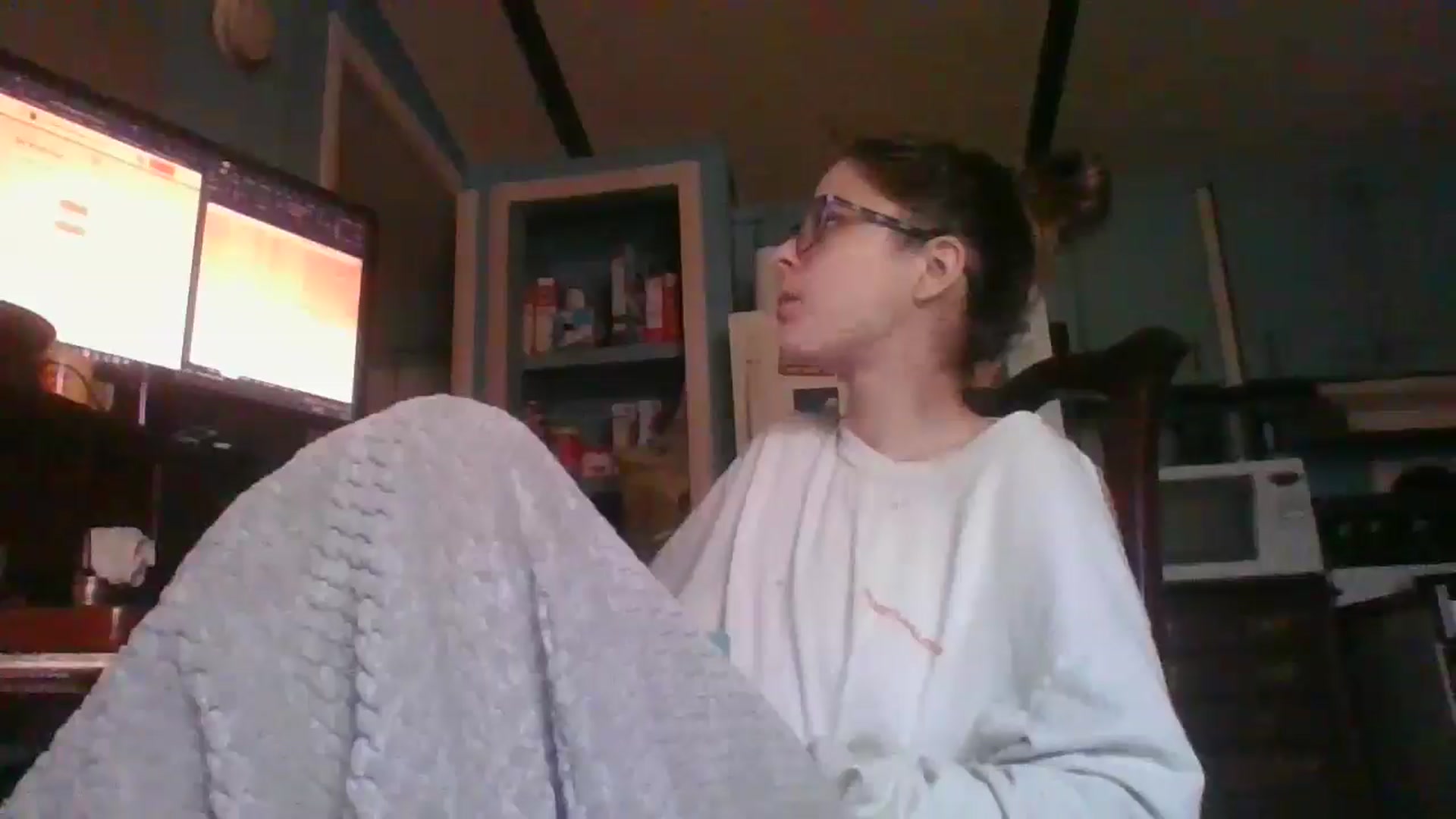 Gallery image thumbnail from LissyJ's myfreecams stream on, 12/26/2024, 16:22 image 9 of 20