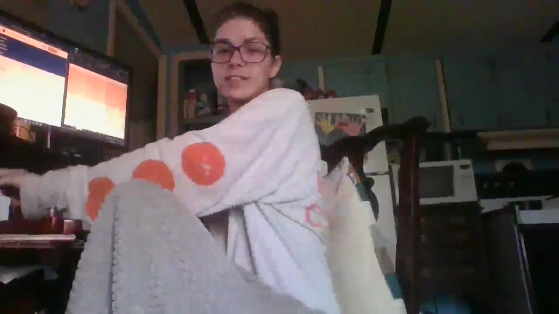 Gallery image thumbnail from LissyJ's myfreecams stream on, 12/26/2024, 16:22 image 17 of 20