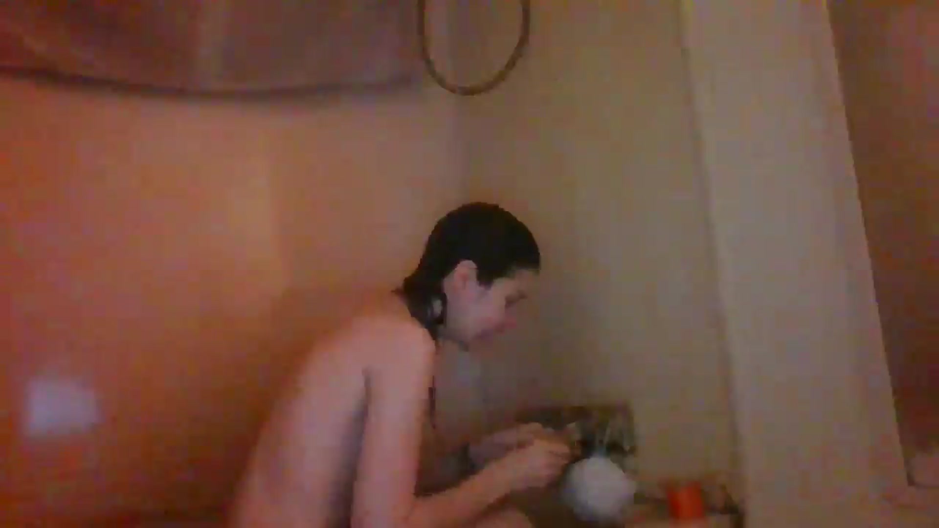 Gallery image thumbnail from LissyJ's myfreecams stream on, 12/26/2024, 18:17 image 9 of 20