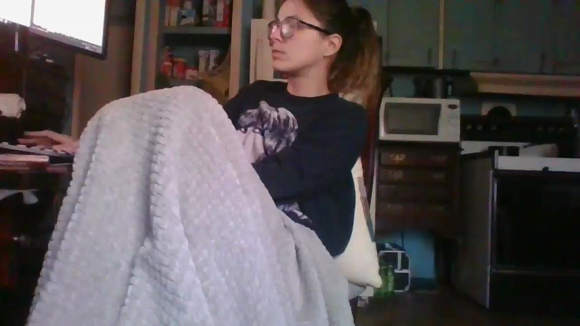 Gallery image thumbnail from LissyJ's myfreecams stream on, 12/27/2024, 16:42 image 4 of 20