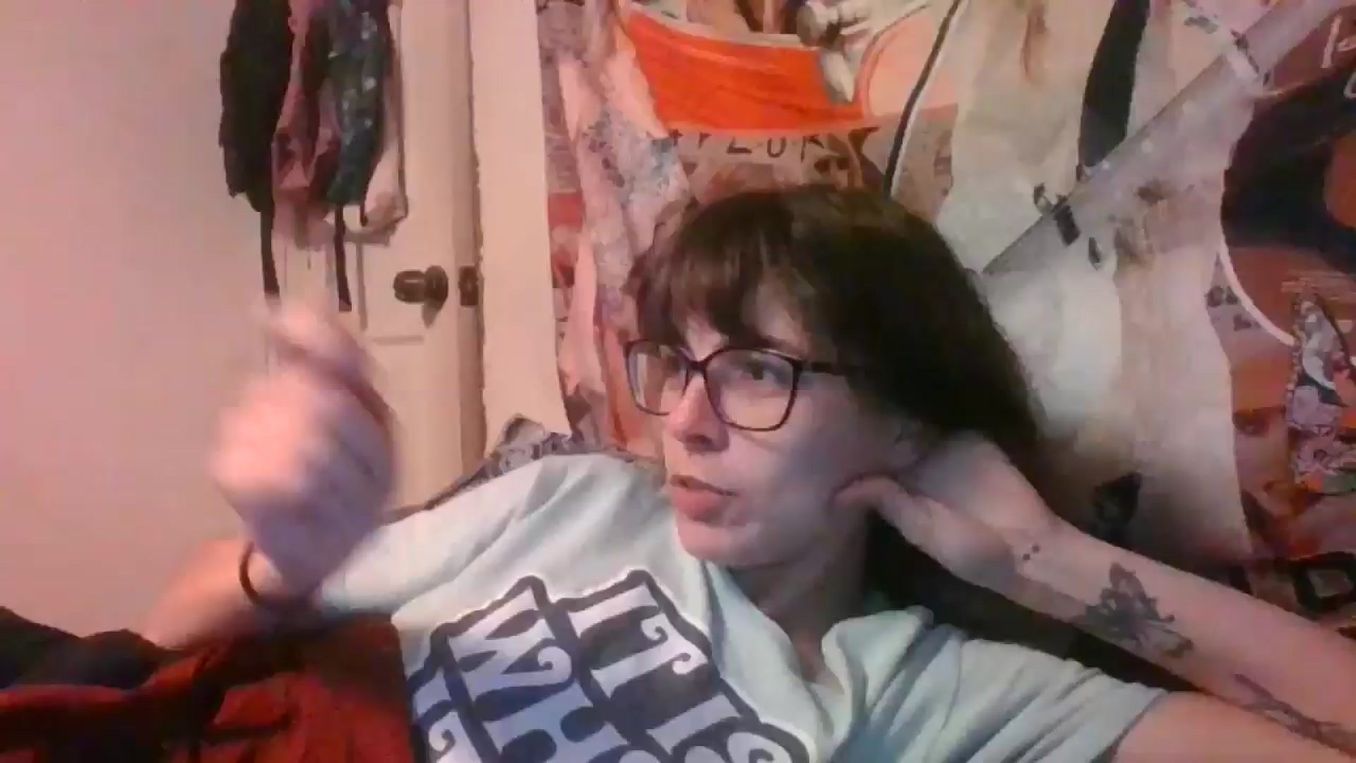 Gallery image thumbnail from LissyJ's myfreecams stream on, 01/12/2025, 16:18 image 17 of 20