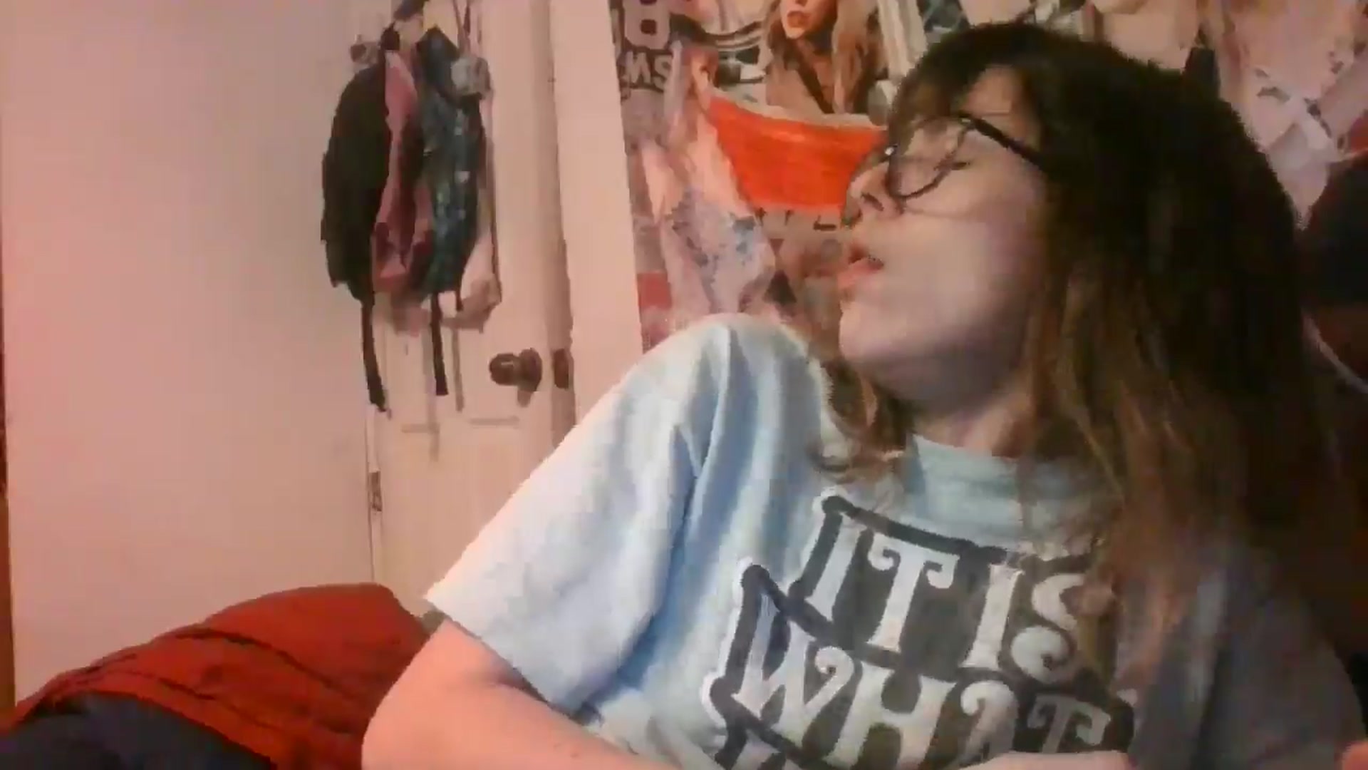 Gallery image thumbnail from LissyJ's myfreecams stream on, 01/12/2025, 16:18 image 3 of 20