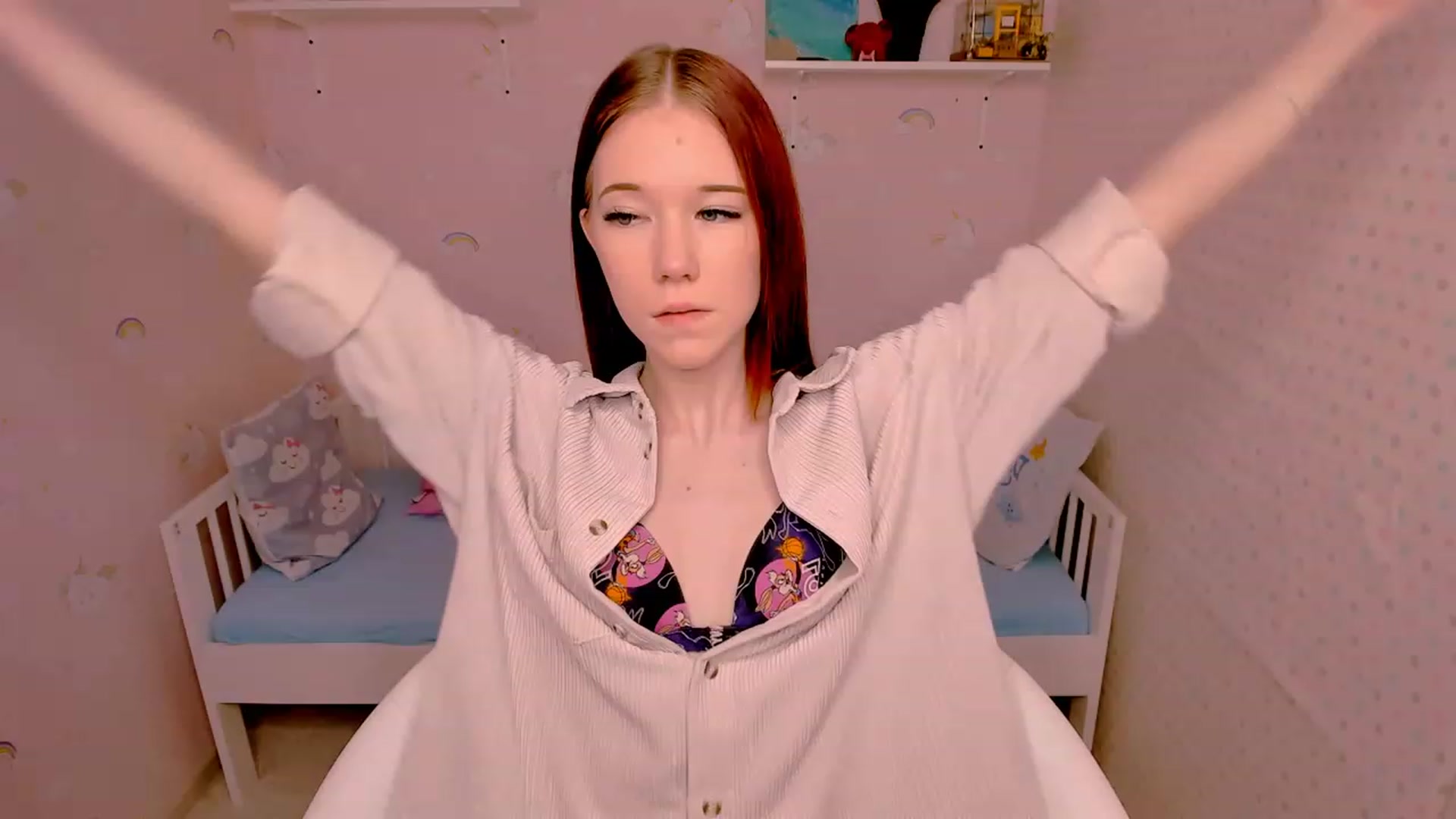Gallery image thumbnail from Litl_Mia's myfreecams stream on, 11/15/2022, 18:41 image 15 of 20