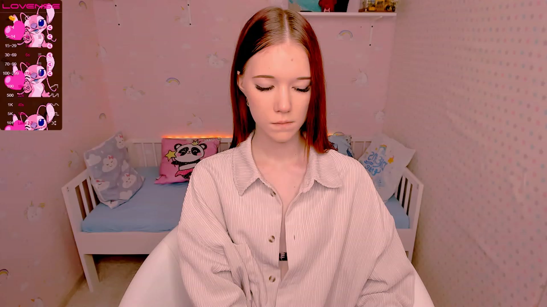 Gallery image thumbnail from Litl_Mia's myfreecams stream on, 11/15/2022, 18:41 image 8 of 20