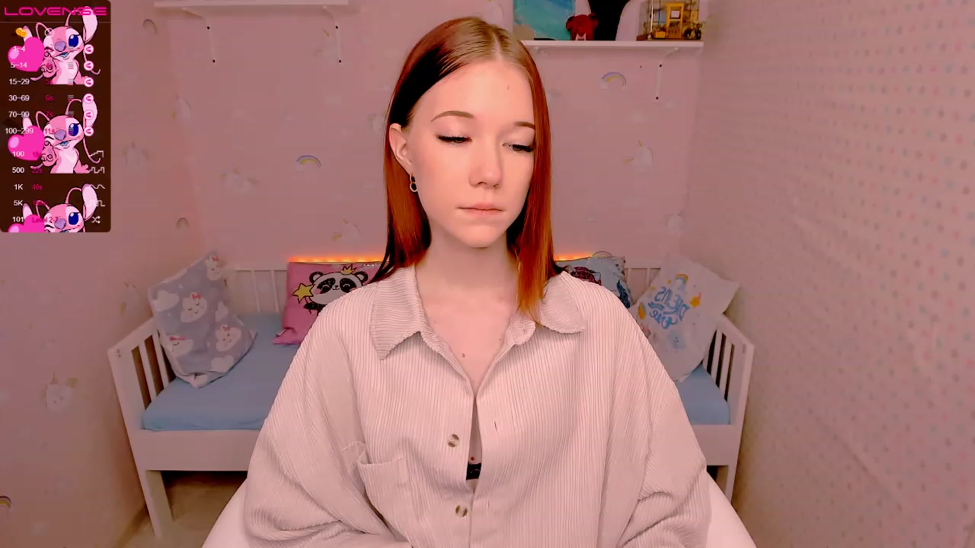 Gallery image thumbnail from Litl_Mia's myfreecams stream on, 11/15/2022, 18:41 image 13 of 20