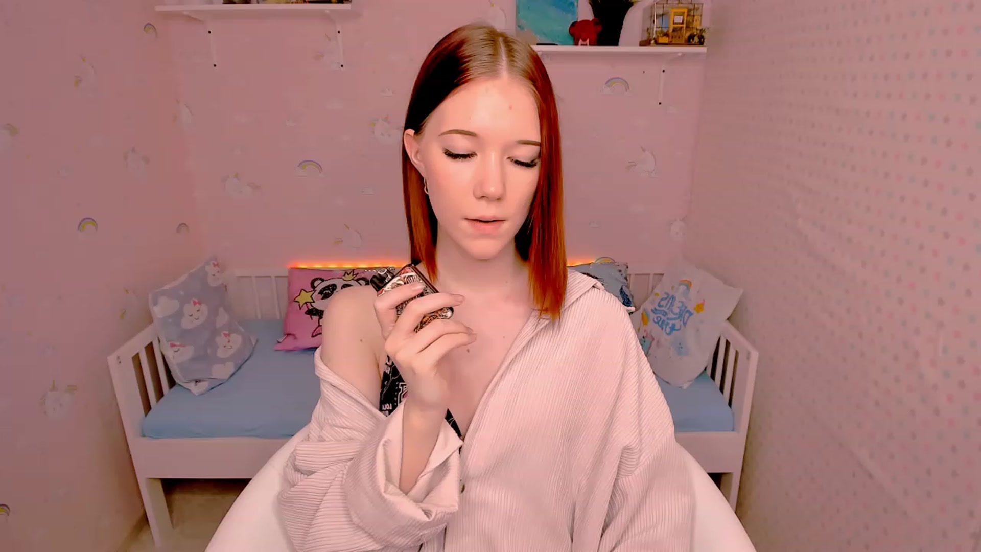 Gallery image thumbnail from Litl_Mia's myfreecams stream on, 11/15/2022, 20:49 image 7 of 20