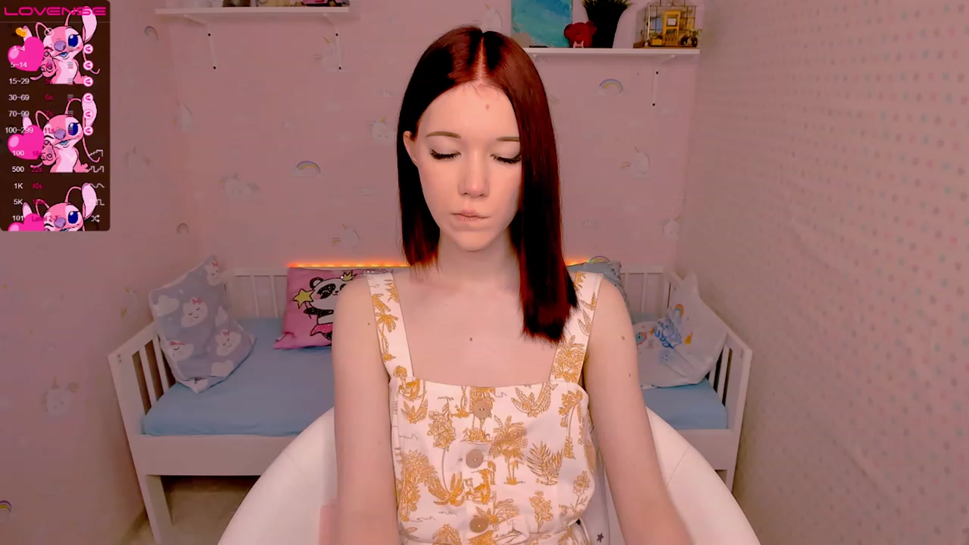 Gallery image thumbnail from Litl_Mia's myfreecams stream on, 11/16/2022, 19:24 image 11 of 20