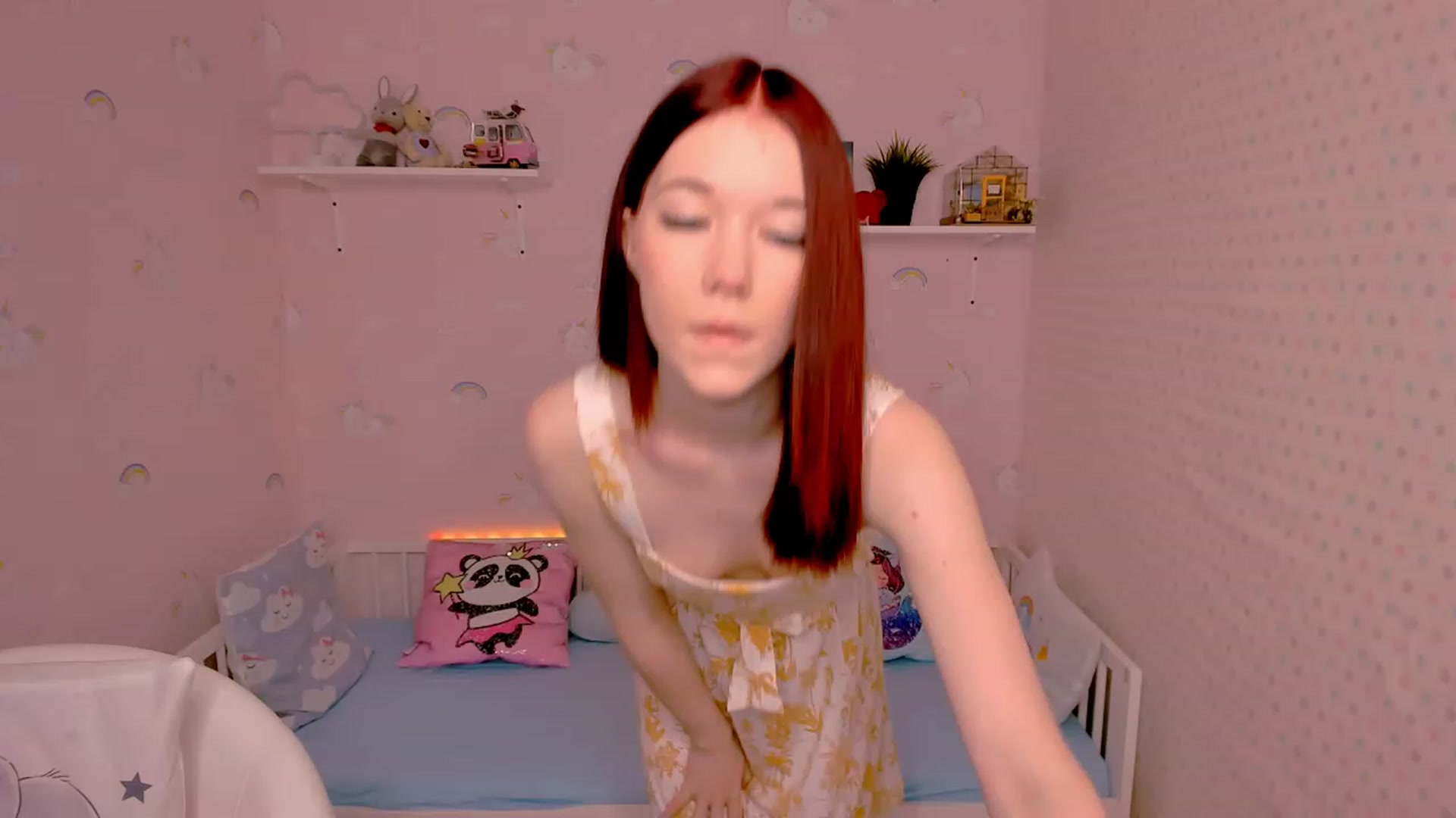 Gallery image thumbnail from Litl_Mia's myfreecams stream on, 11/16/2022, 19:24 image 1 of 20