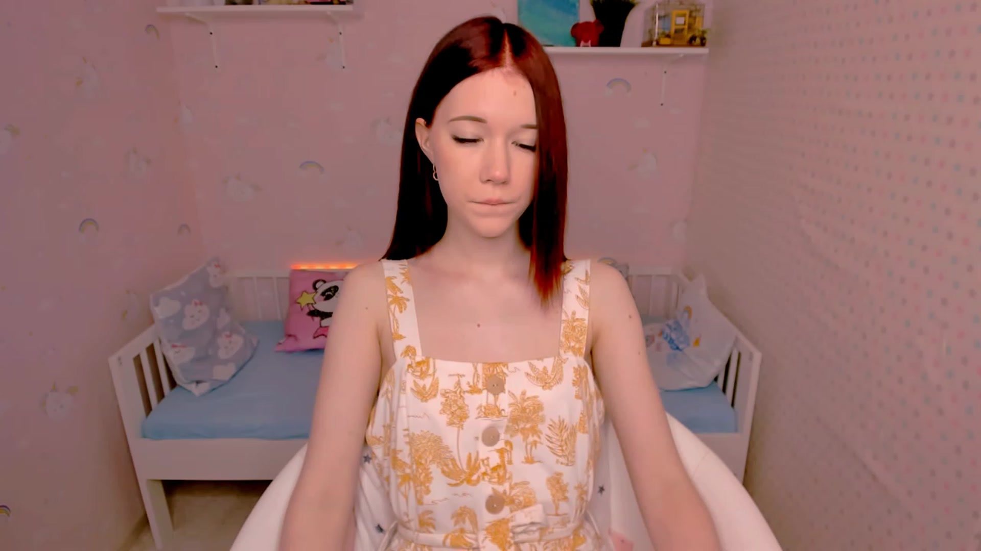 Gallery image thumbnail from Litl_Mia's myfreecams stream on, 11/16/2022, 19:24 image 6 of 20