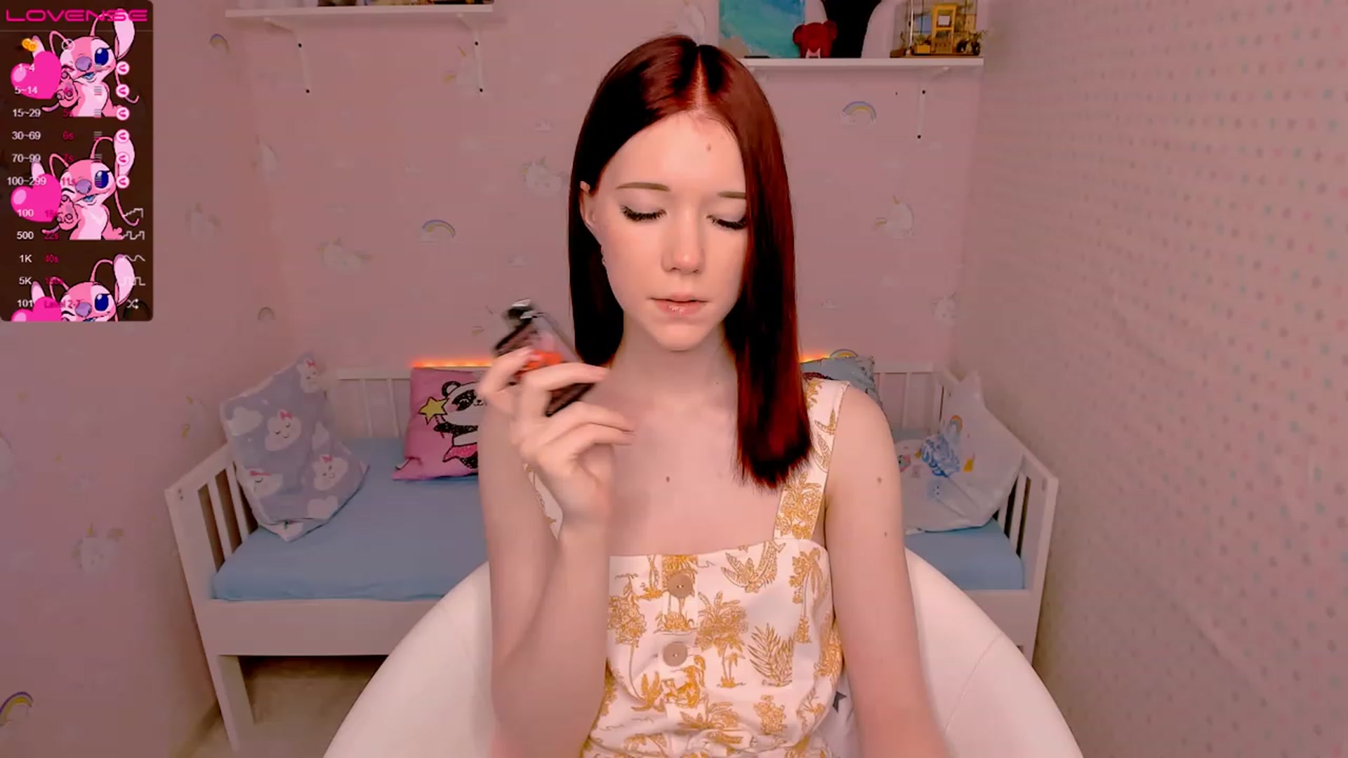 Gallery image thumbnail from Litl_Mia's myfreecams stream on, 11/16/2022, 21:25 image 11 of 20