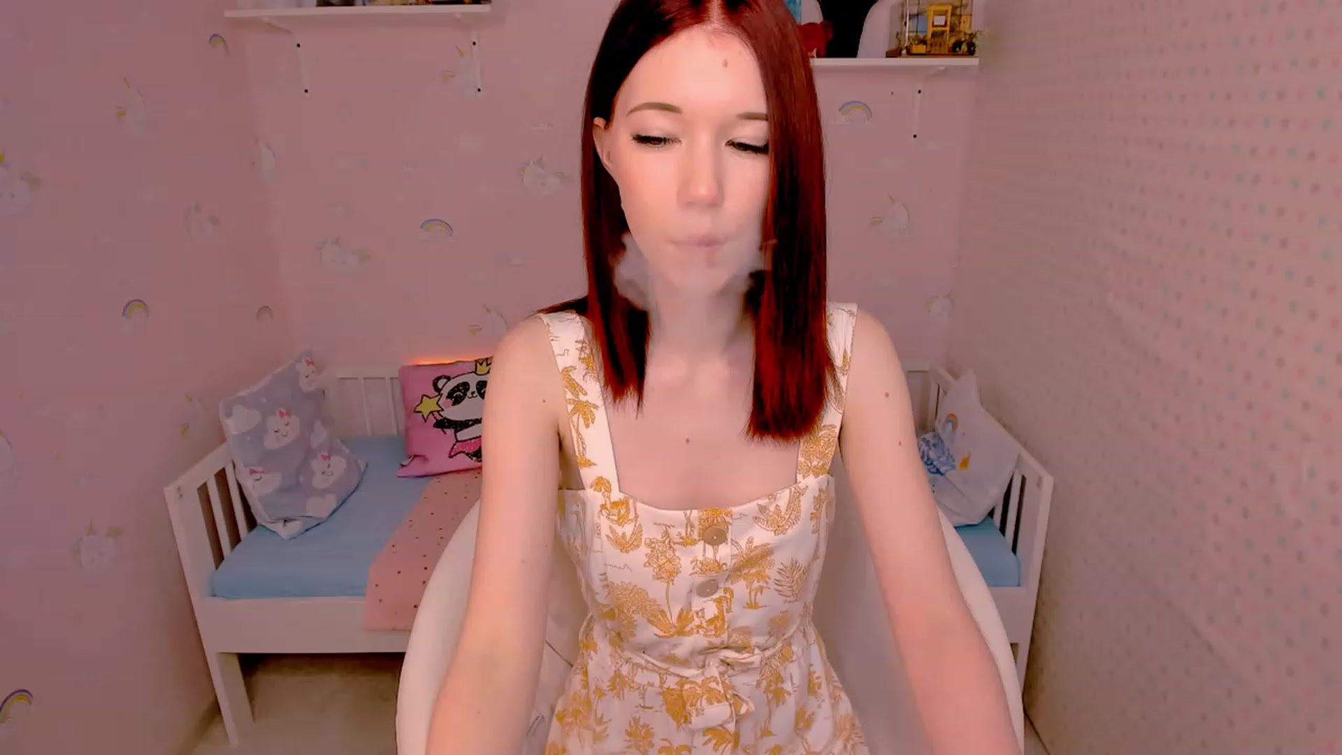 Gallery image thumbnail from Litl_Mia's myfreecams stream on, 11/16/2022, 21:25 image 18 of 20