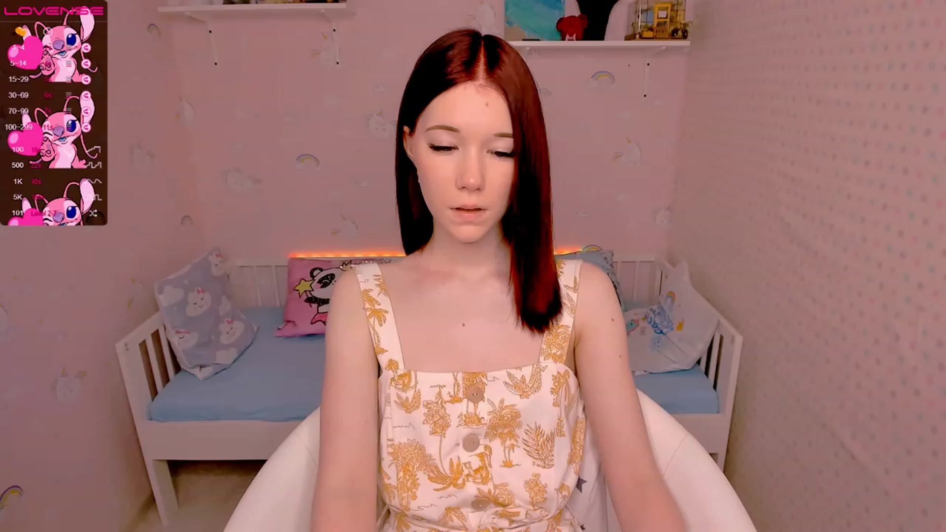 Gallery image thumbnail from Litl_Mia's myfreecams stream on, 11/16/2022, 21:25 image 8 of 20