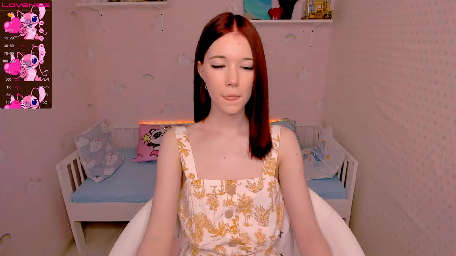 Gallery image thumbnail from Litl_Mia's myfreecams stream on, 11/16/2022, 21:25 image 3 of 20
