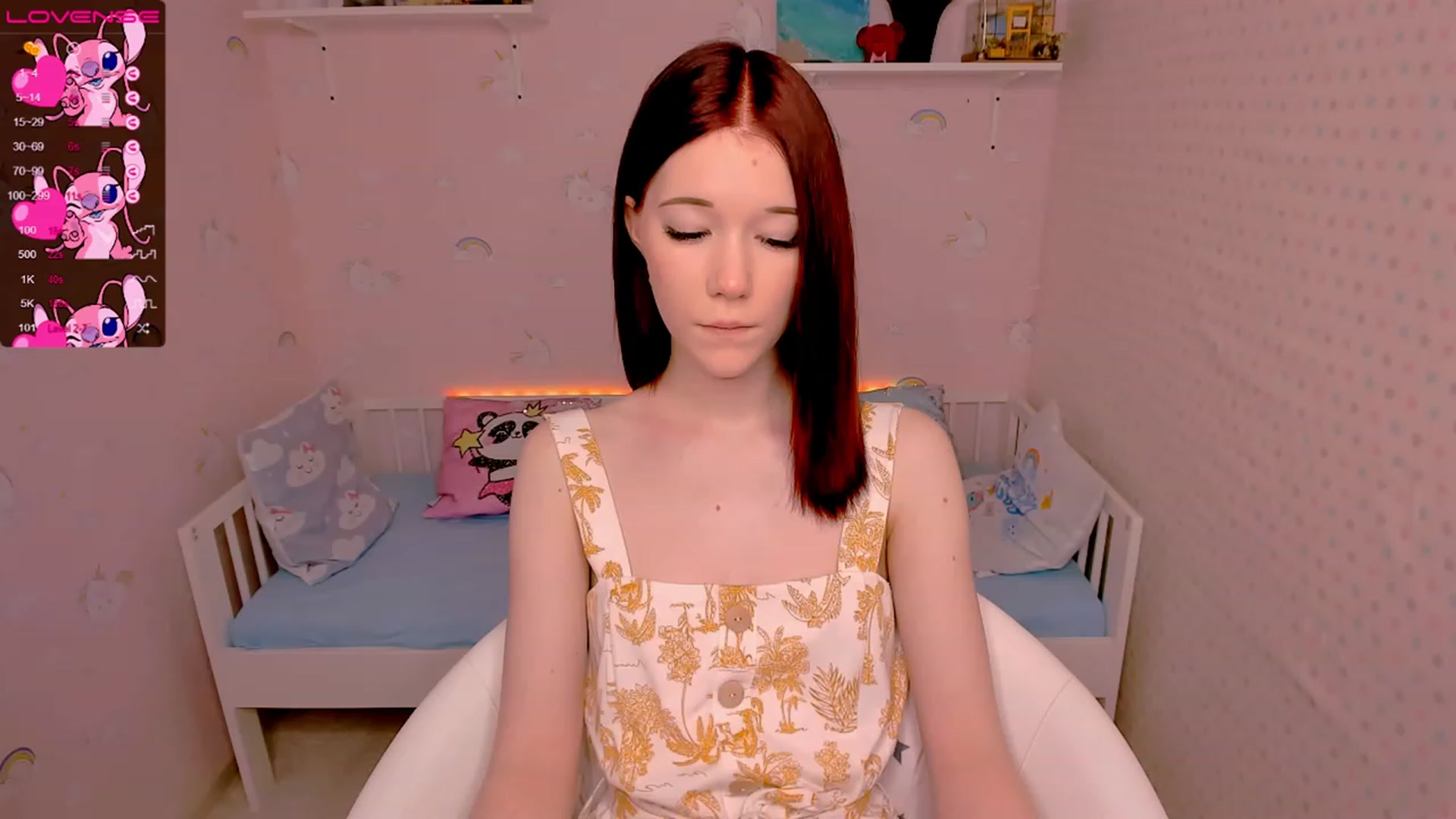 Gallery image thumbnail from Litl_Mia's myfreecams stream on, 11/16/2022, 21:25 image 7 of 20