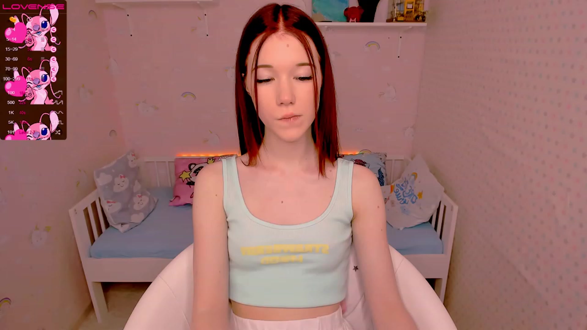 Gallery image thumbnail from Litl_Mia's myfreecams stream on, 11/17/2022, 18:22 image 2 of 20